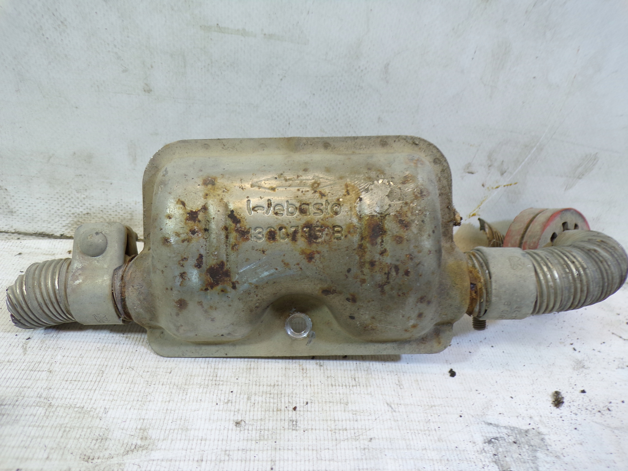 TLUMIK WEBASTO 1300735B
