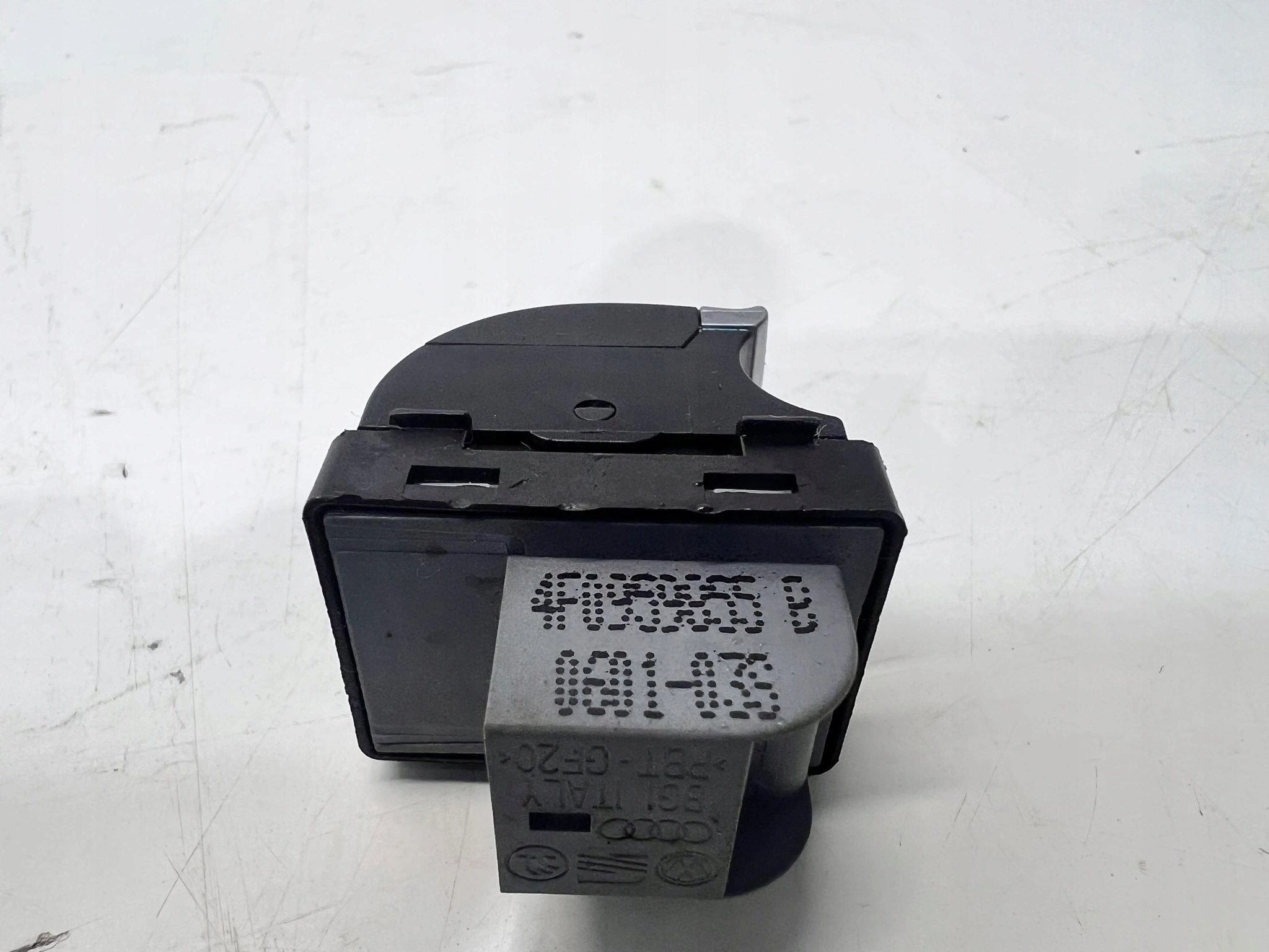 switch switch of the window AUDI A6 C6 4F0959855B