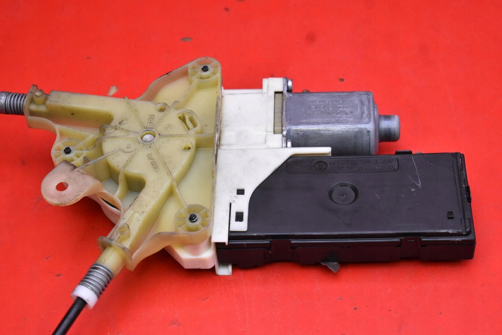 window regulator right front EU 807000002R RENAULT LAGUNA 3 III KOMBI 07-11