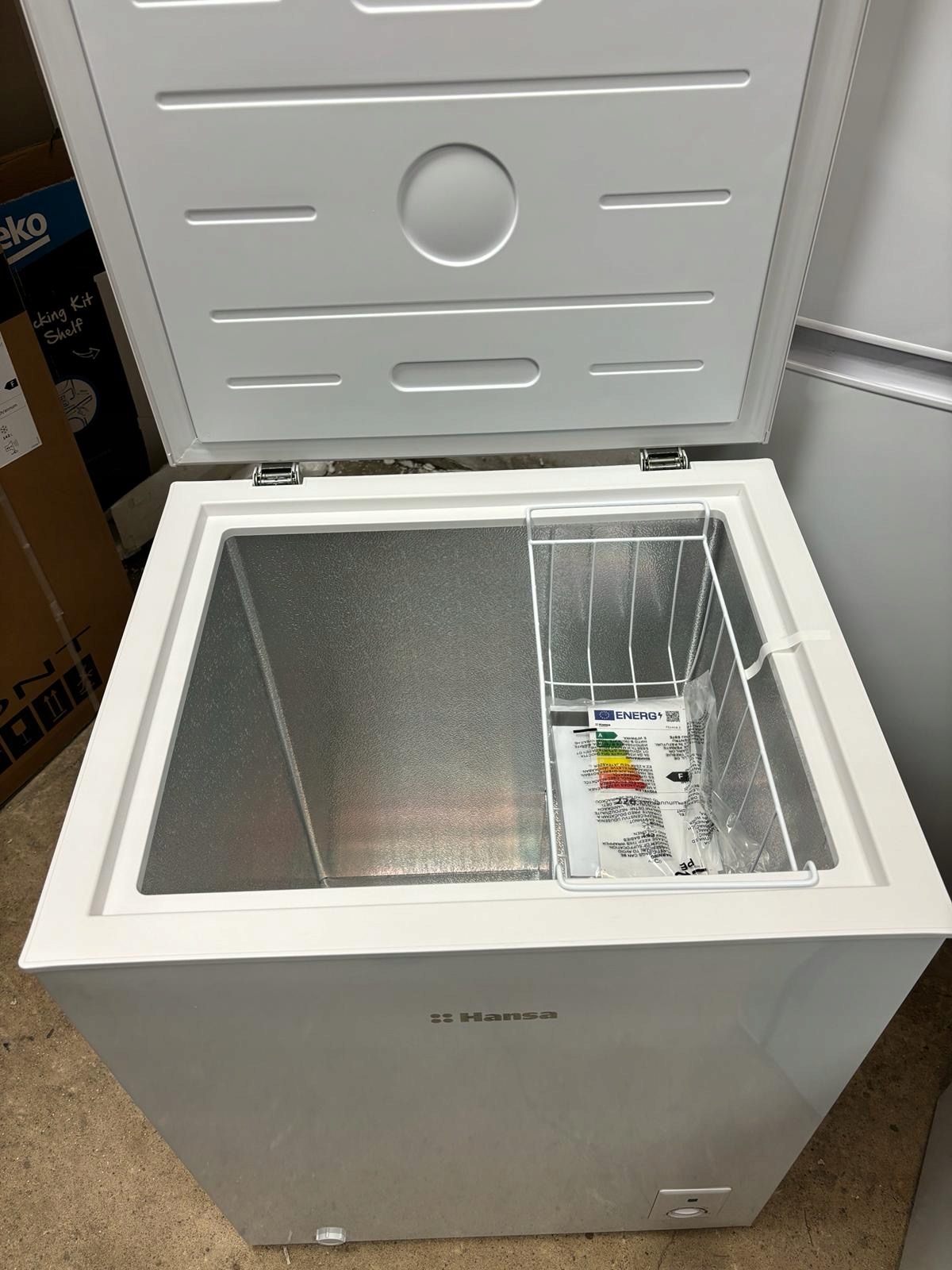 ZAMRAŻARKA SKRZYNIOWA AMICA FS1418.2 142L Kod producenta FS1418.2