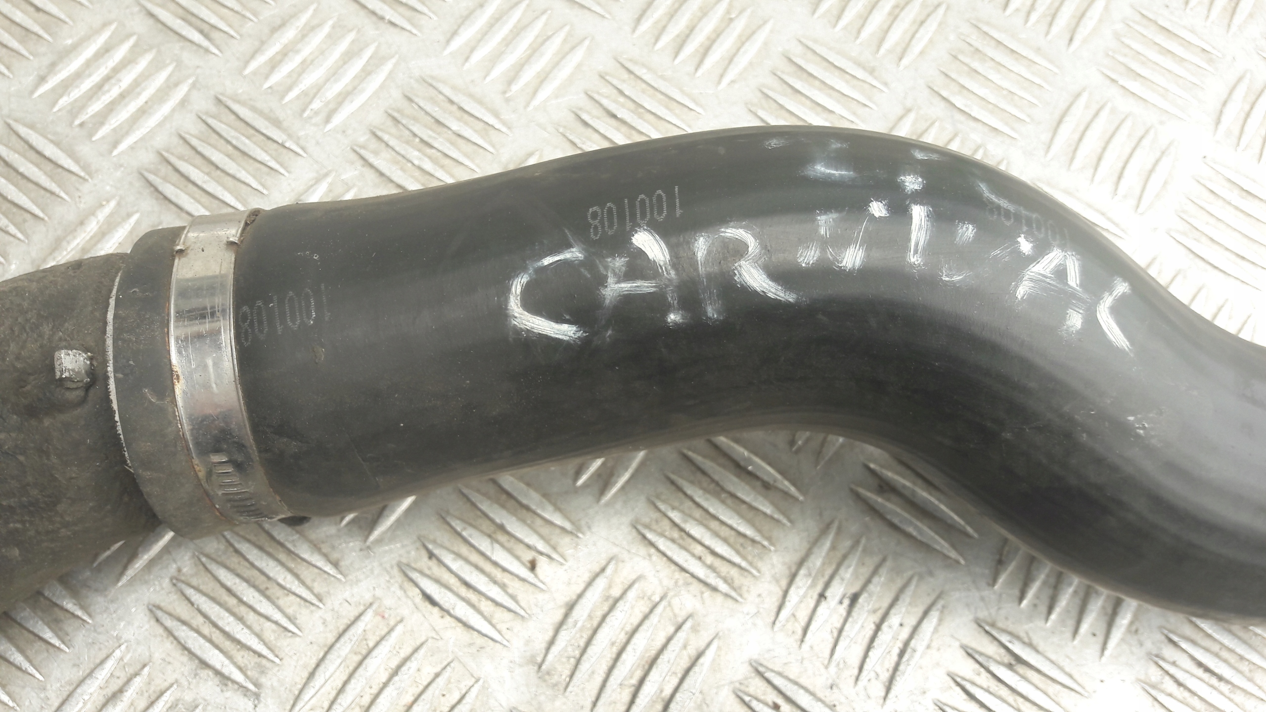 KIA CARNIVAL 2.2 CRDI hose wiring pipe