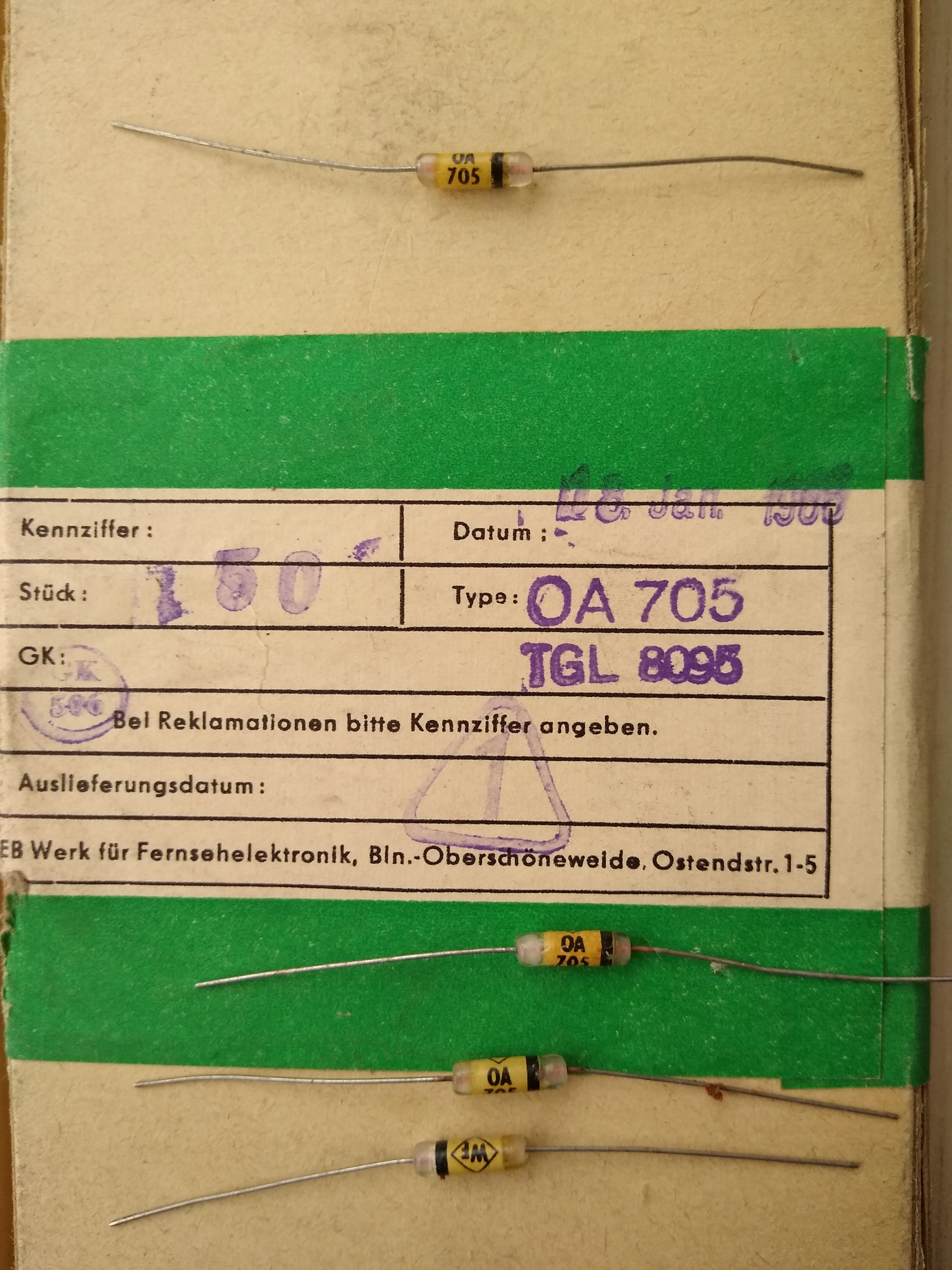 

OA705 DOG53 Dioda Germanowa w.cz.