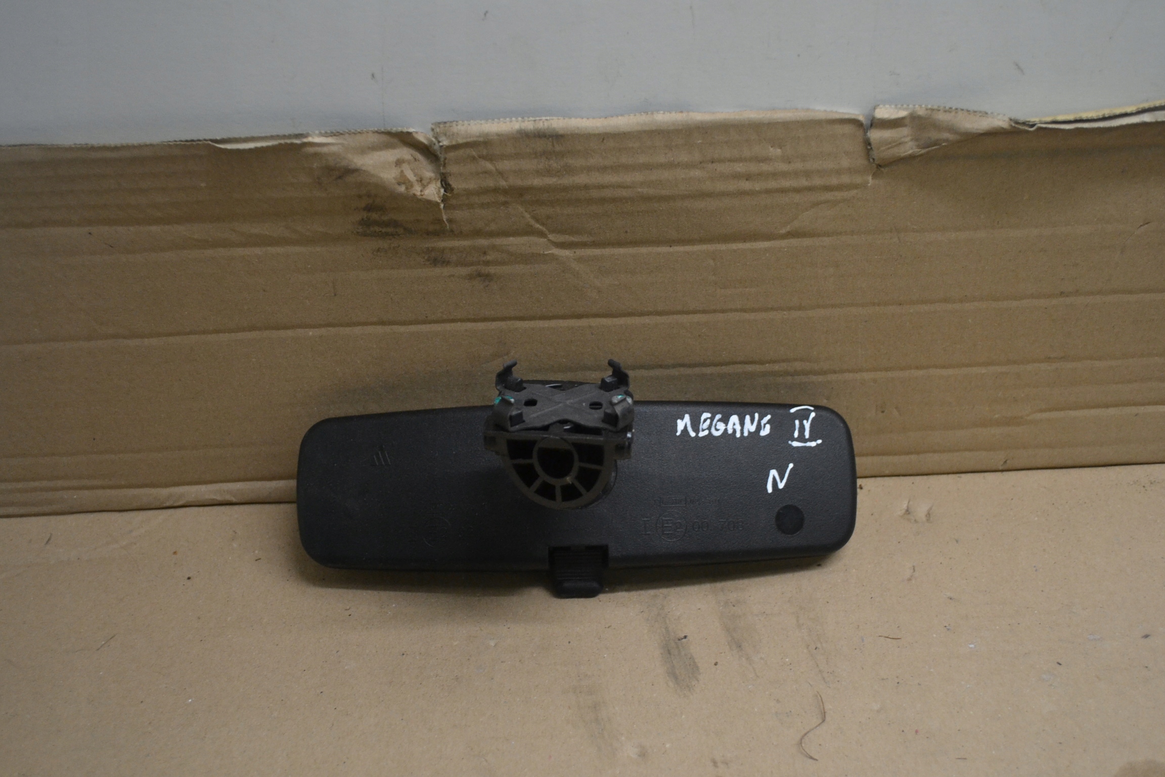 Renault Megane IV 17R rear-view mirror inner