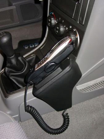 Konzola Kuda pro telefon do Subaru Forester od roku 2002