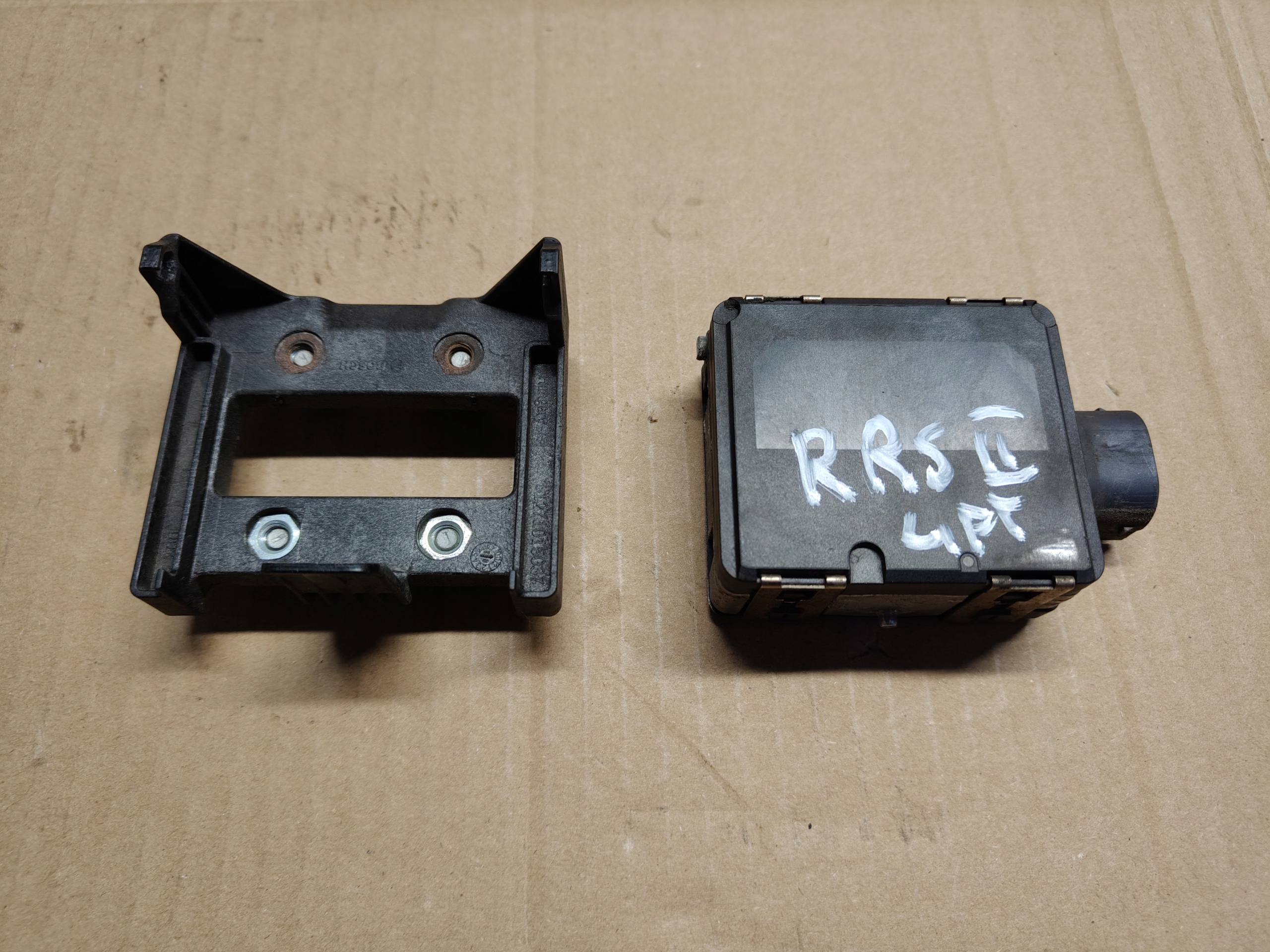 Jaguar XJ XJS Radar Aktywnego Tempomatu KY32-9G768-AD 0203302499 1271015037