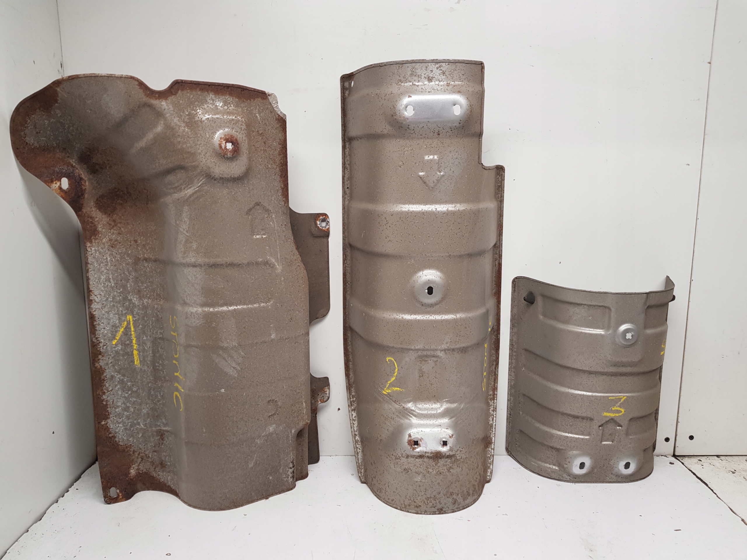 KIA STONIC Blende Abdeckung TERMICZNA TLUMIKA 1,0 2019R
