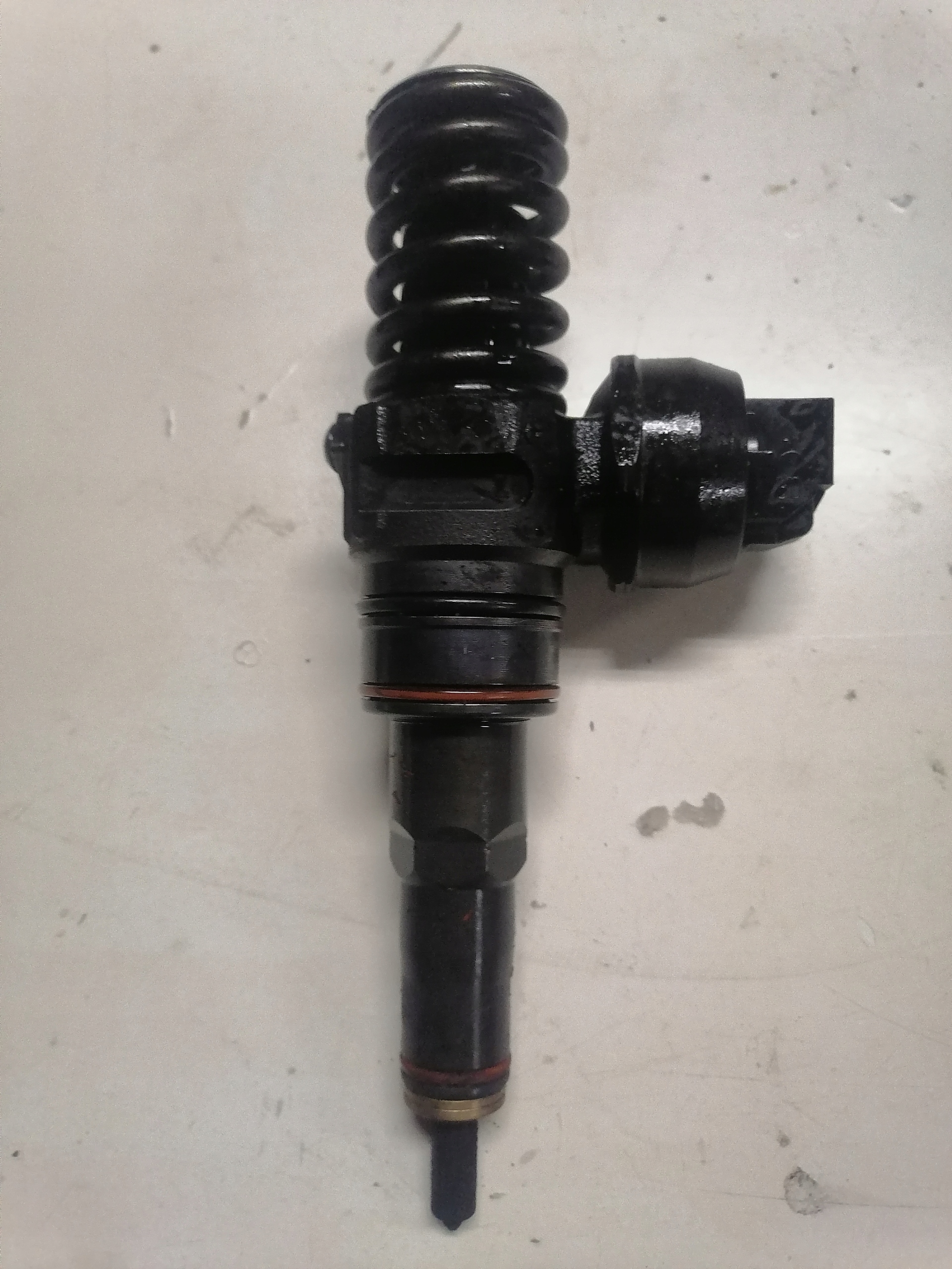 НАСОС БРИЗОК 038130073AR