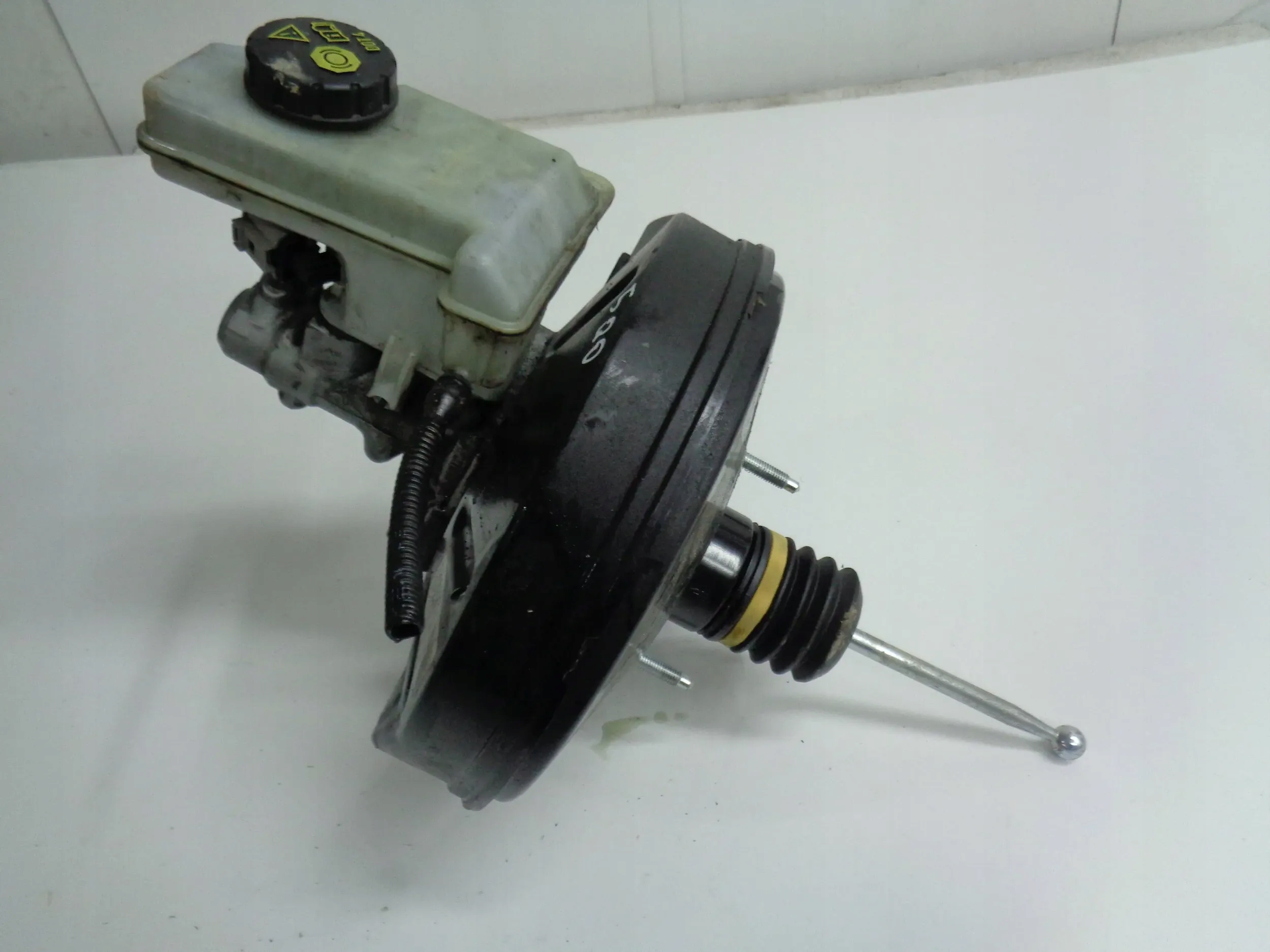 LEON III OCTAVIA III GOLF VII pump servo brake 5Q1614105BR