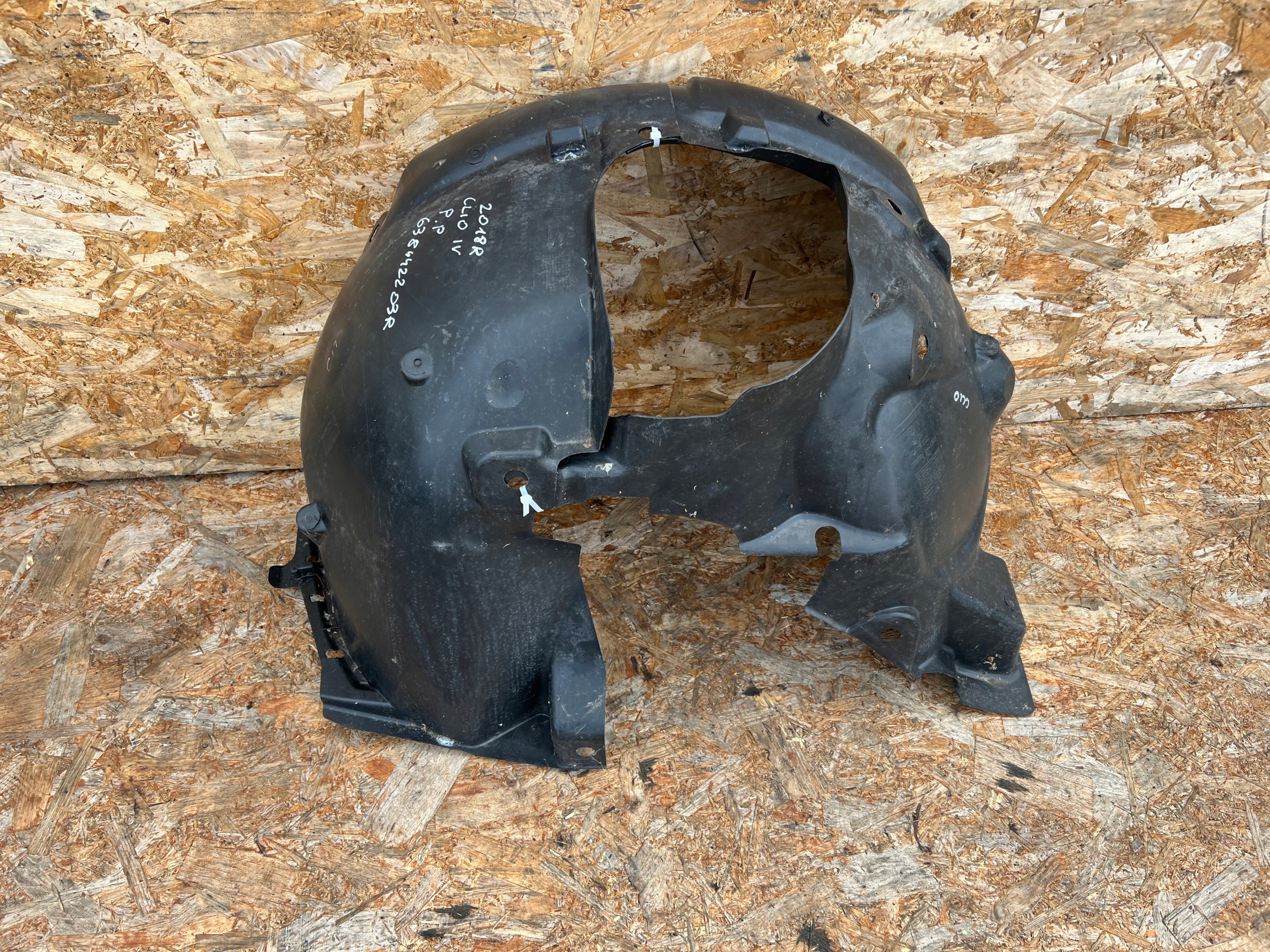 mudguard front front right RENAULT CLIO IV