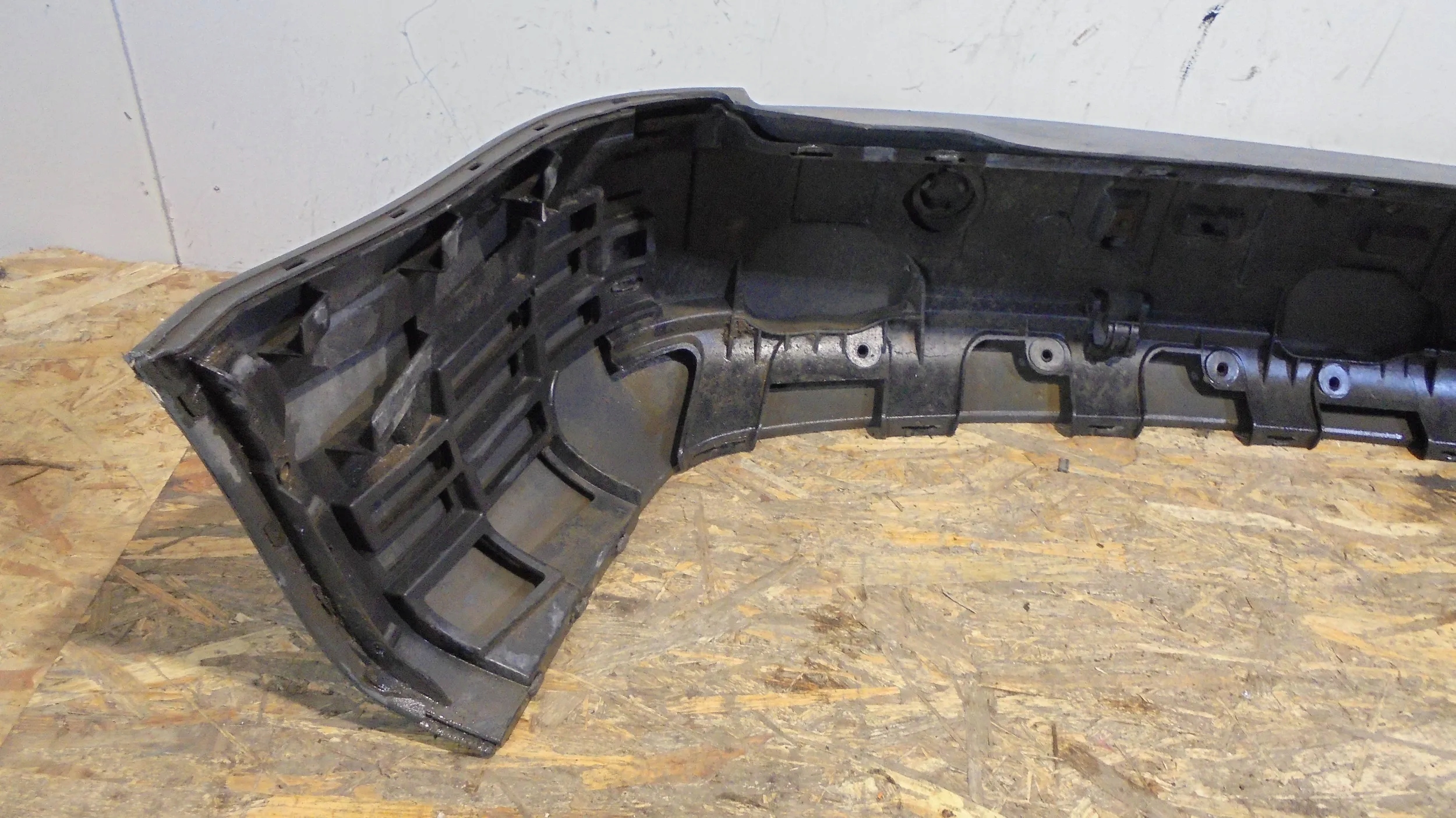 bumper rear part 2K0807363 Volkswagen Caddy 2K 03