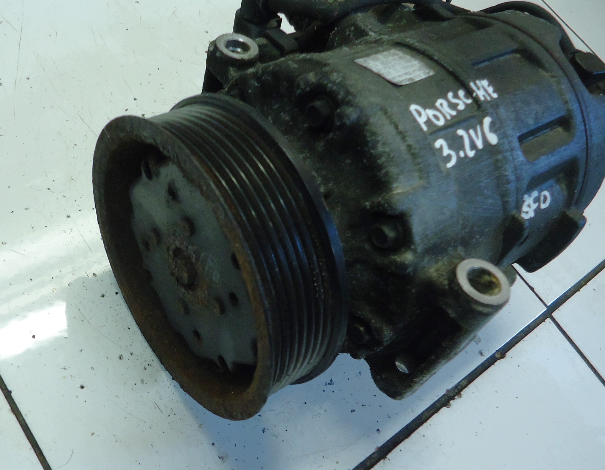 PORSCHE CAYENNE 3.2 V6 VR6 BFD klimakompressor 7L6820803D