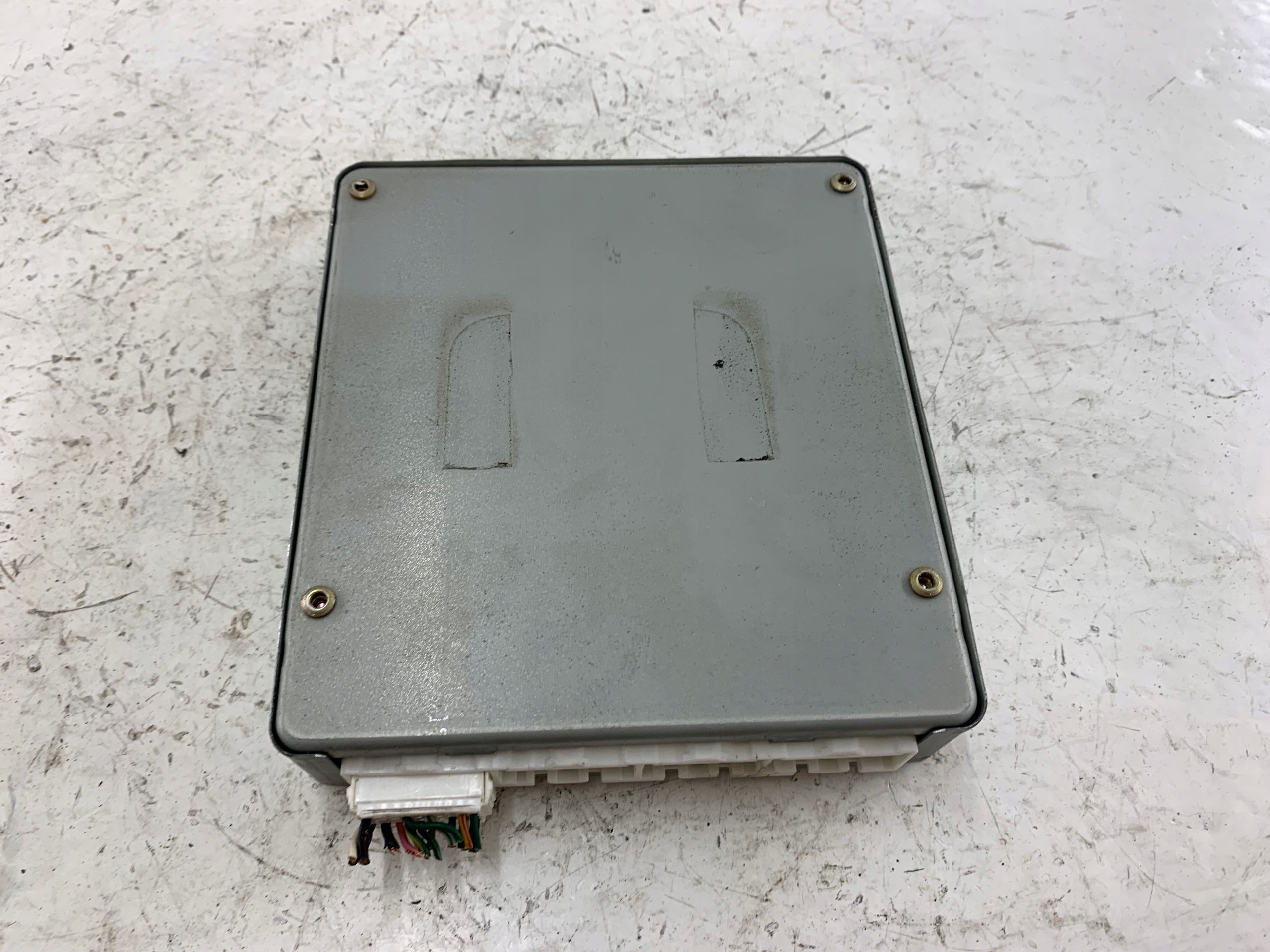 MAZDA 6 GG 1.8 control unit of the engine L81318881D