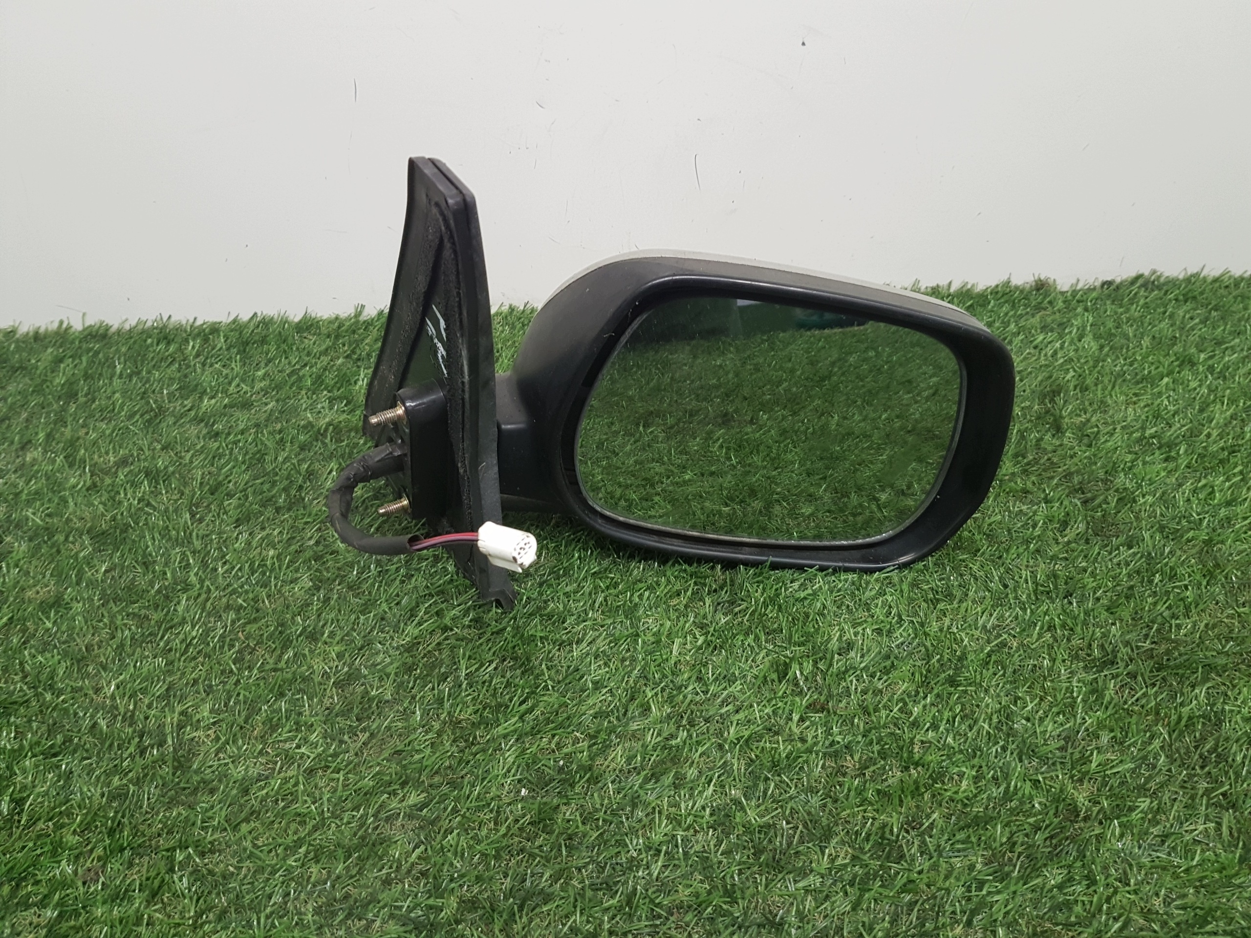 mirror right electrics TOYOTA COROLLA VERSO E4012153