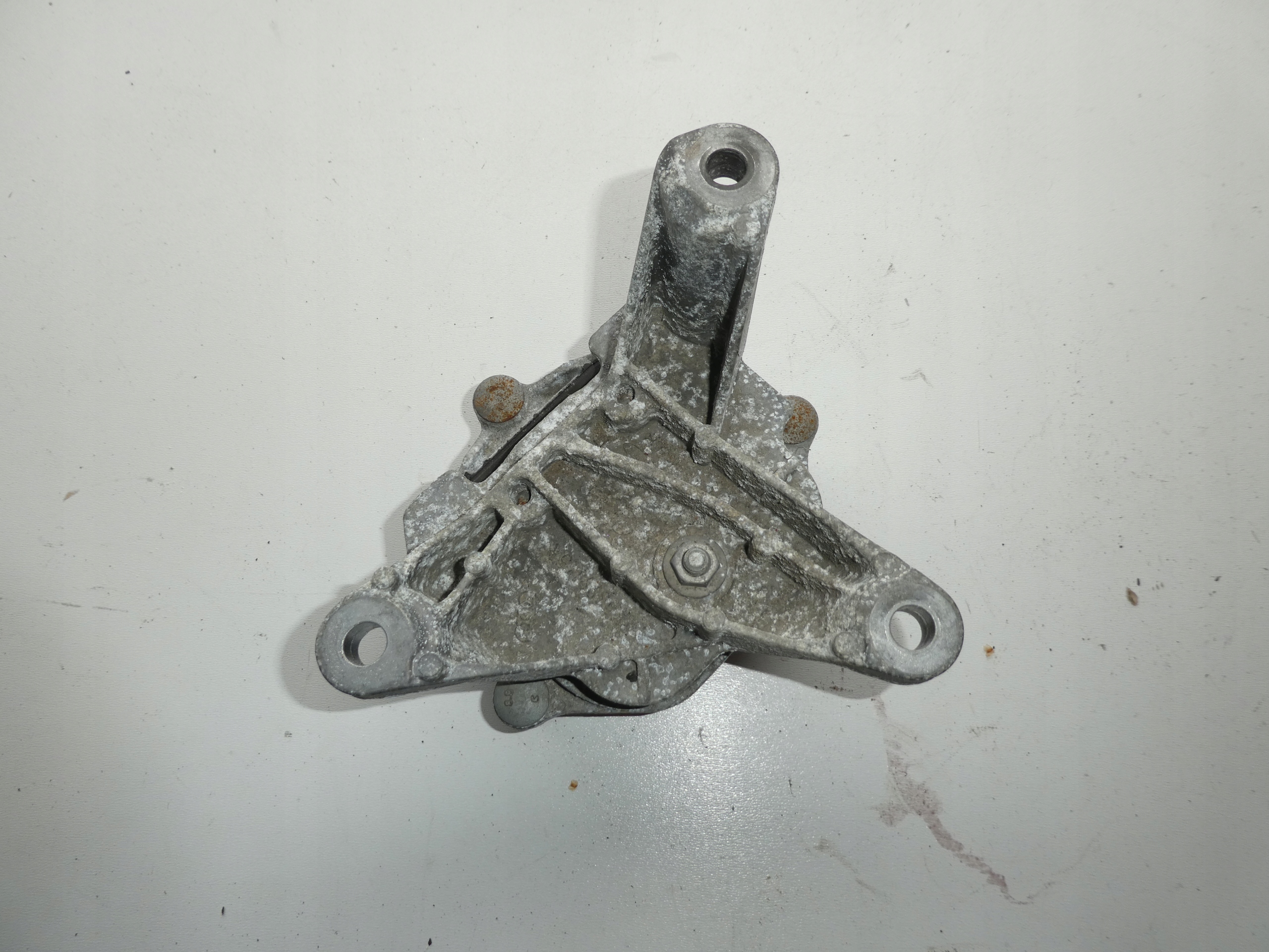 holder gearbox mounting AUDI A4 A5 8K0399115R
