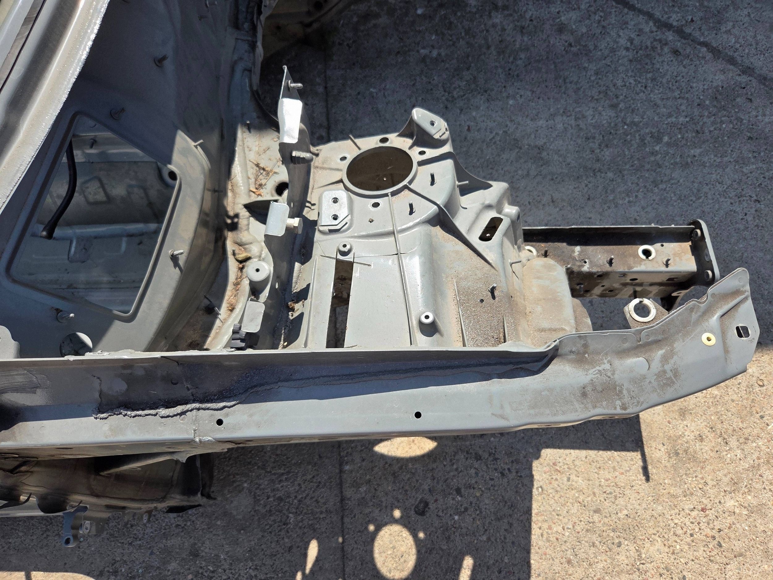 Audi Q5 SQ5 FY 80A quarter front right