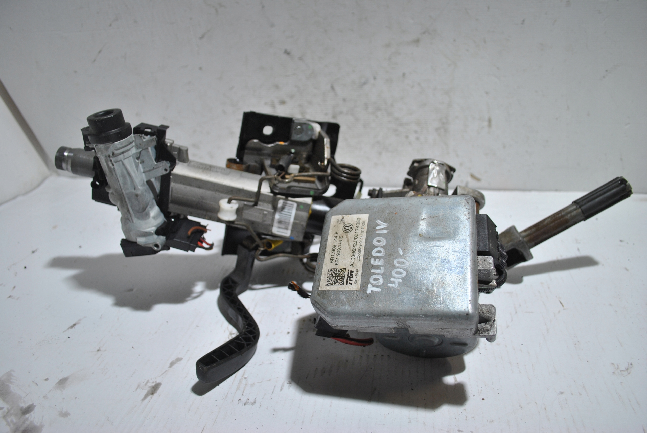 ПІДСИЛЮВАЧ КЕРМА SEAT TOLEDO IV 6R1909144P