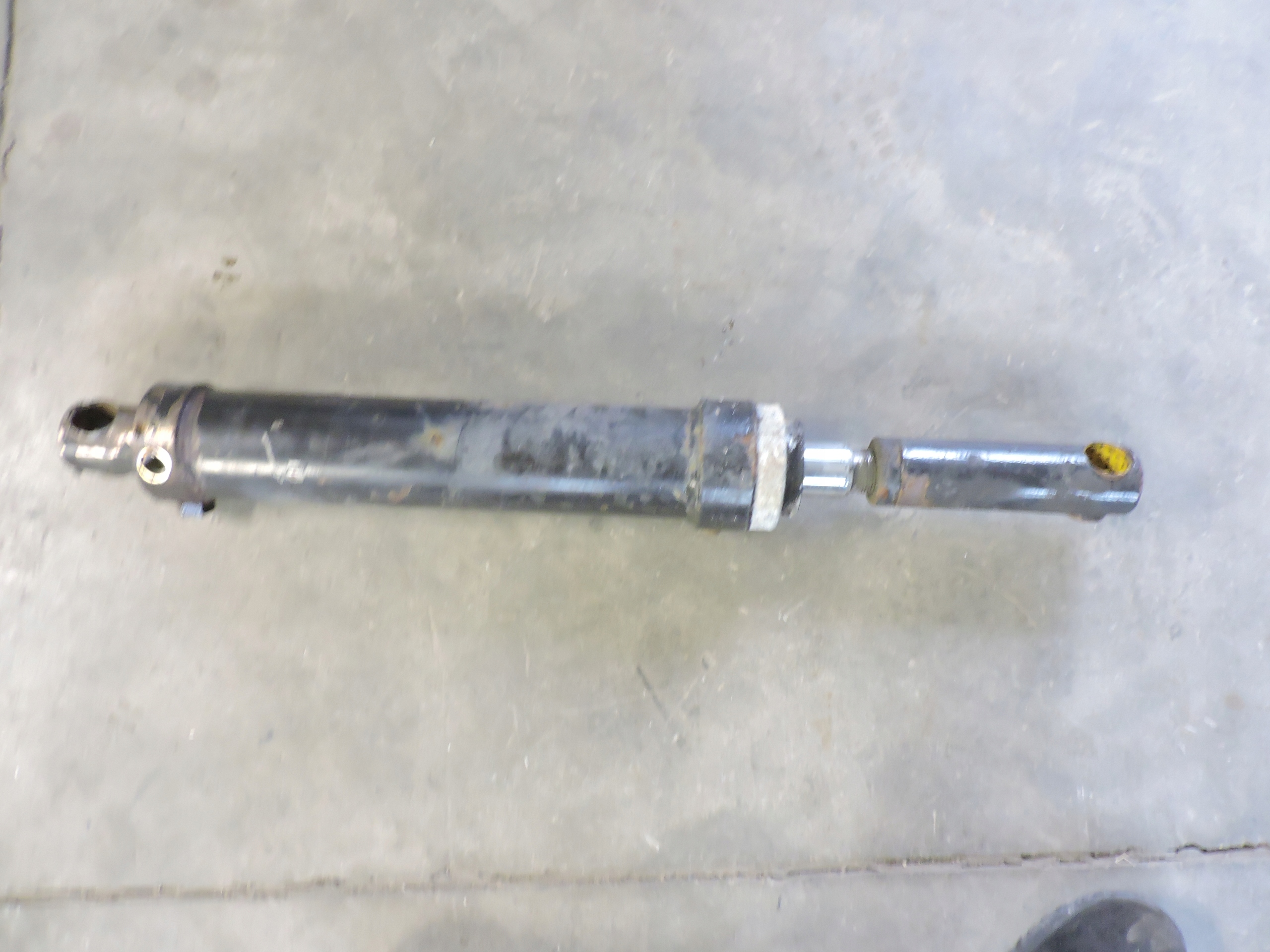 TŁOK DO WINDY DHOLLANDIA 12V