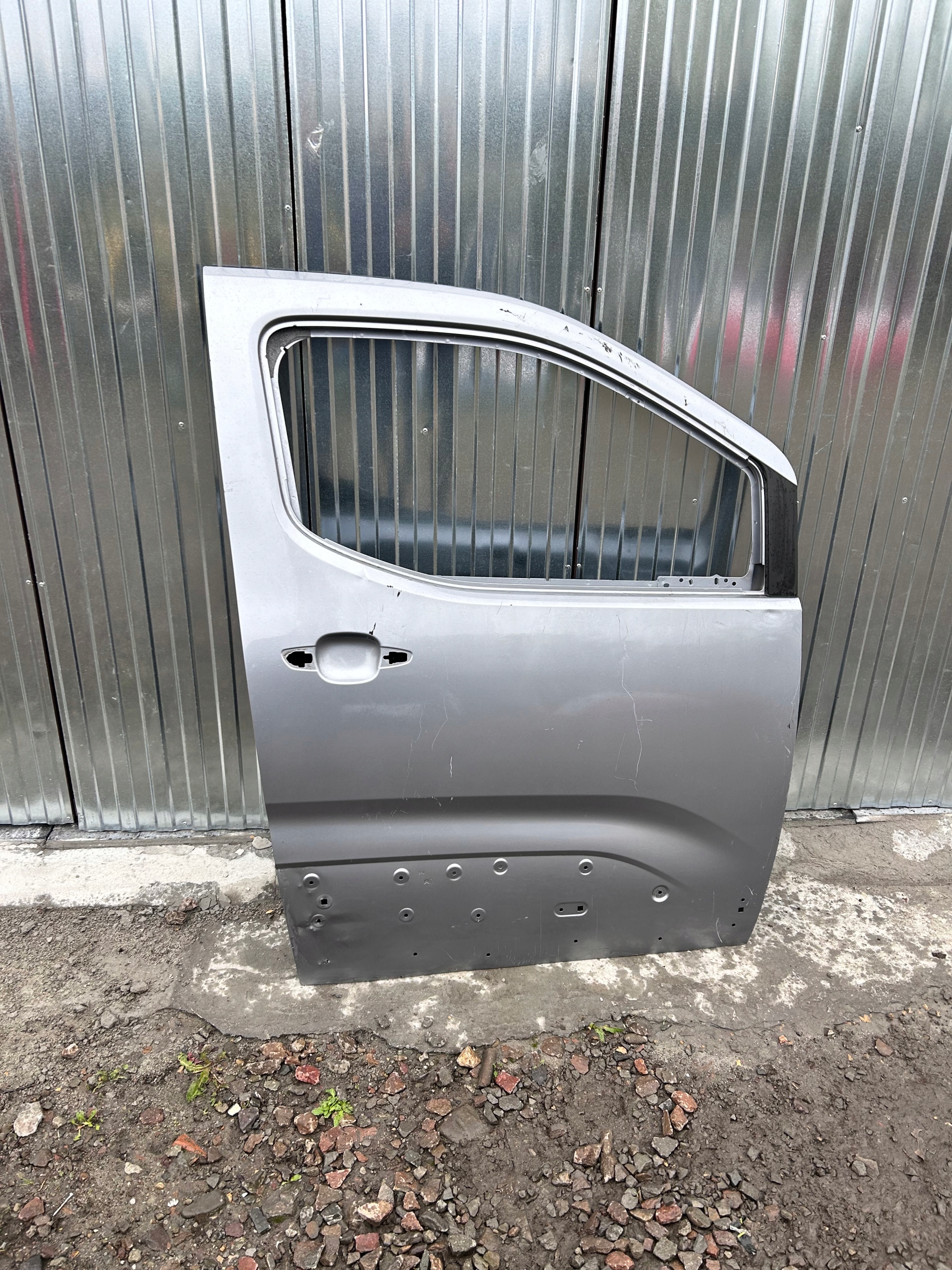 door front right CITROEN BERLINGO RIFTER nr.0