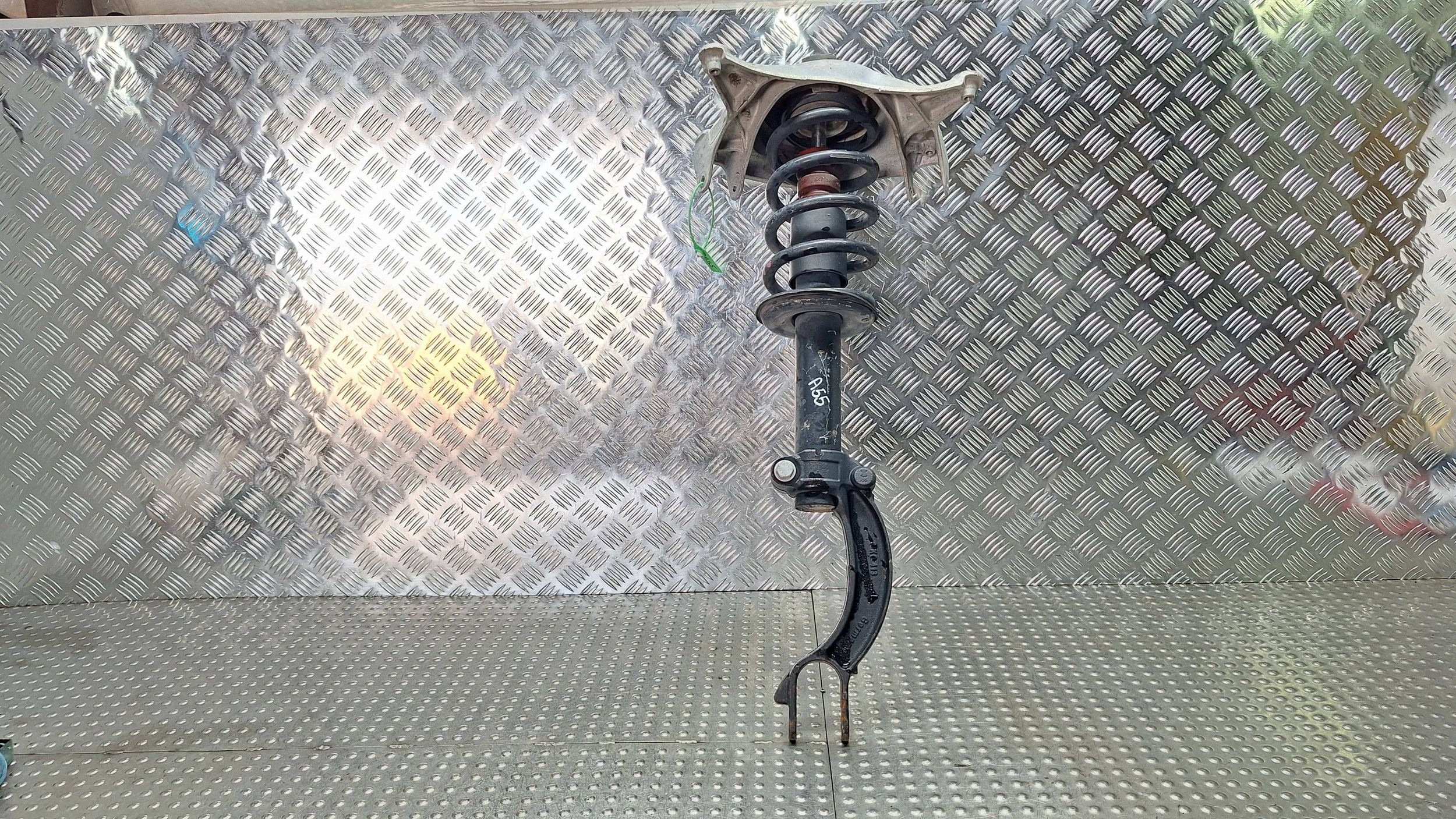 shock absorber right front 8R0031BD AUDI Q5 8R 3.0 TDI