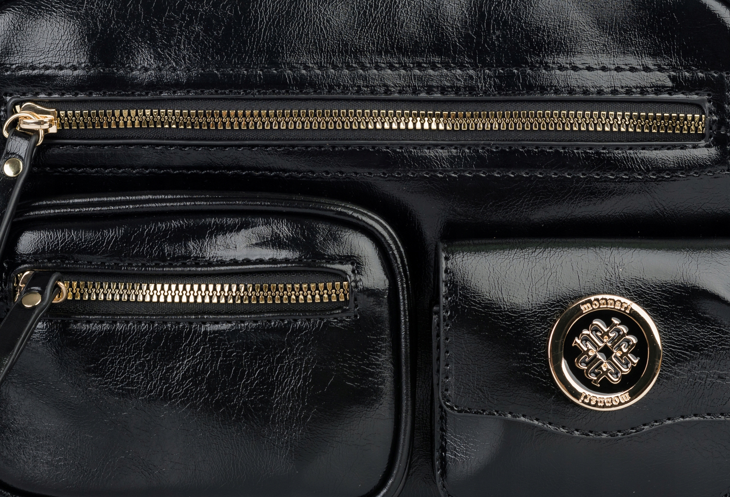 Monnari Torebka Kuferek Listonoszka Czarny Kroko Styl miejski