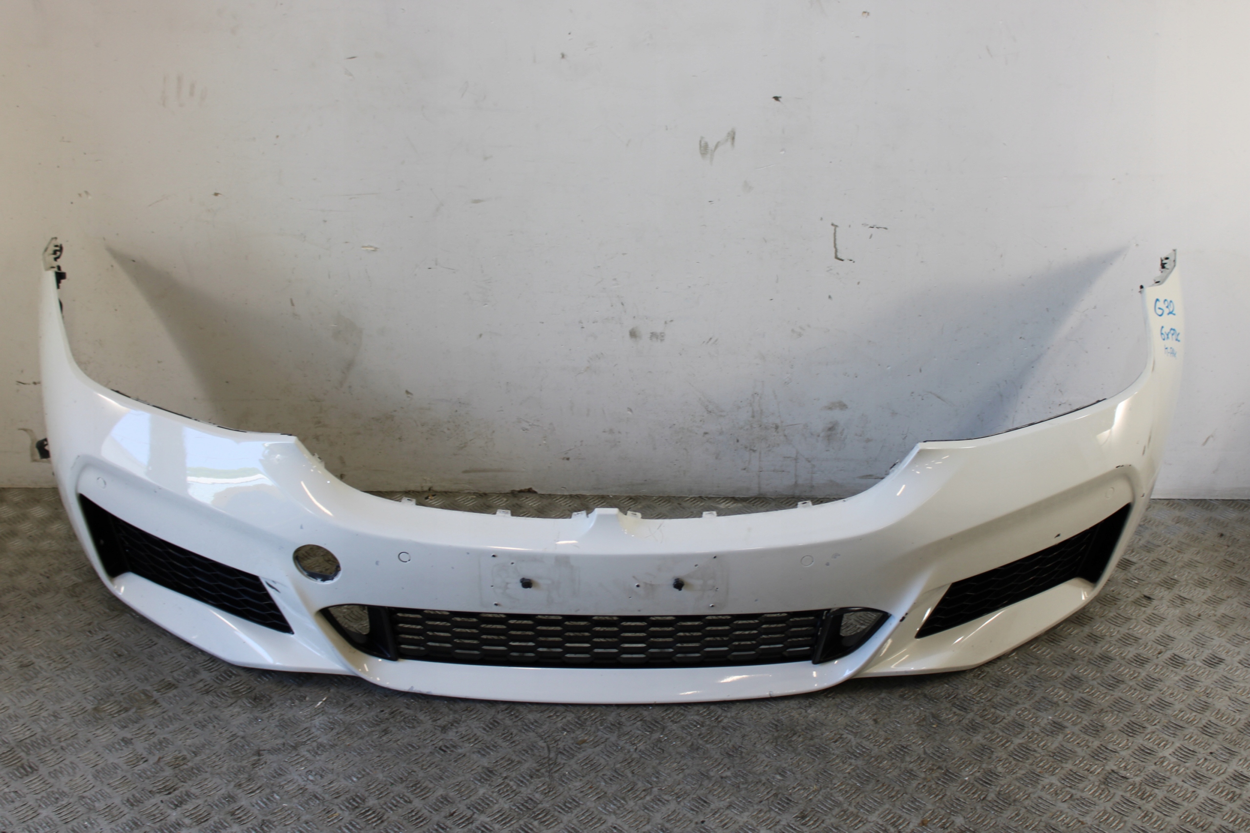 bumper front front 6X PDC complete BMW 6 GT G32 m-packet
