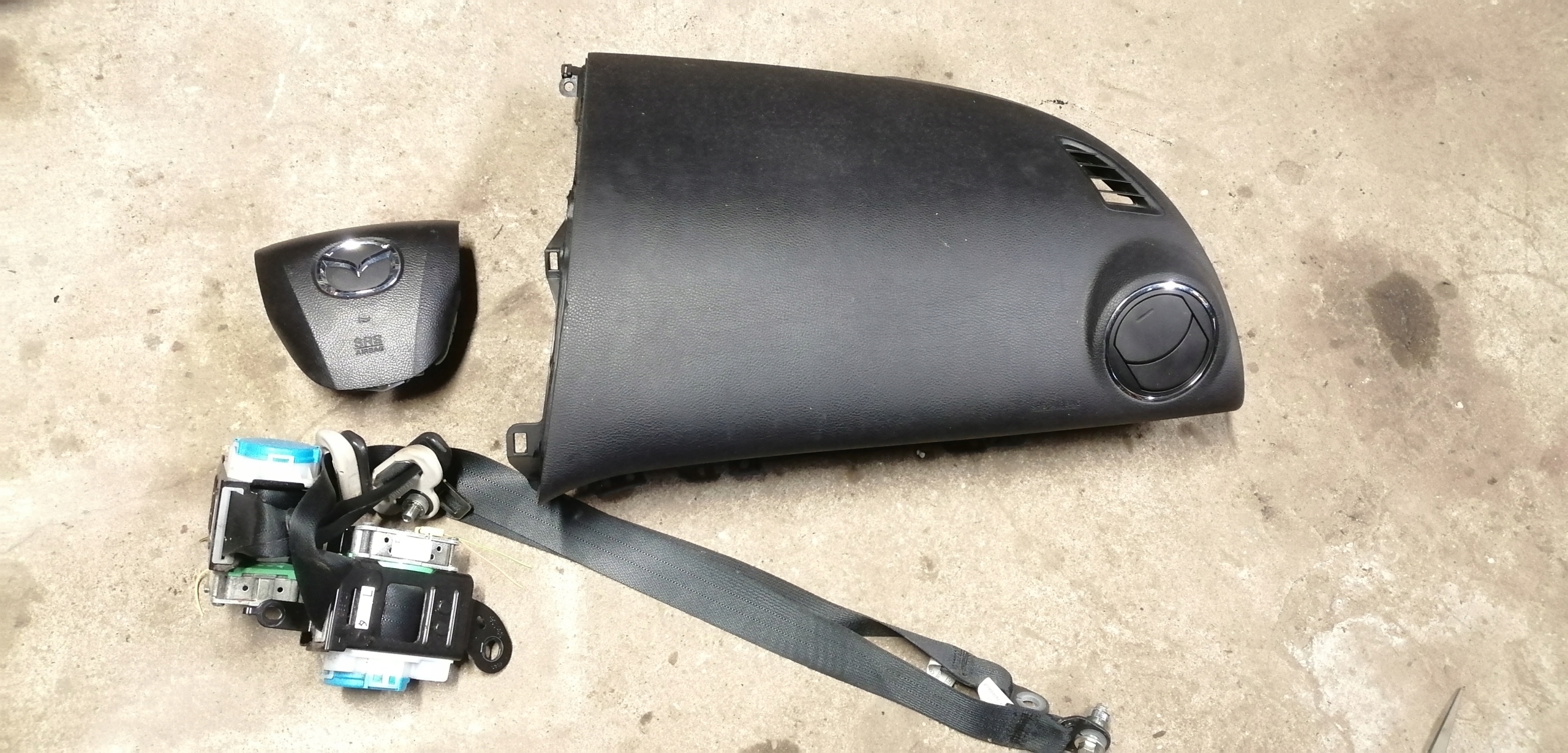 MAZDA 6 GH 08-12 КОНСОЛЬ ЕВРОПА