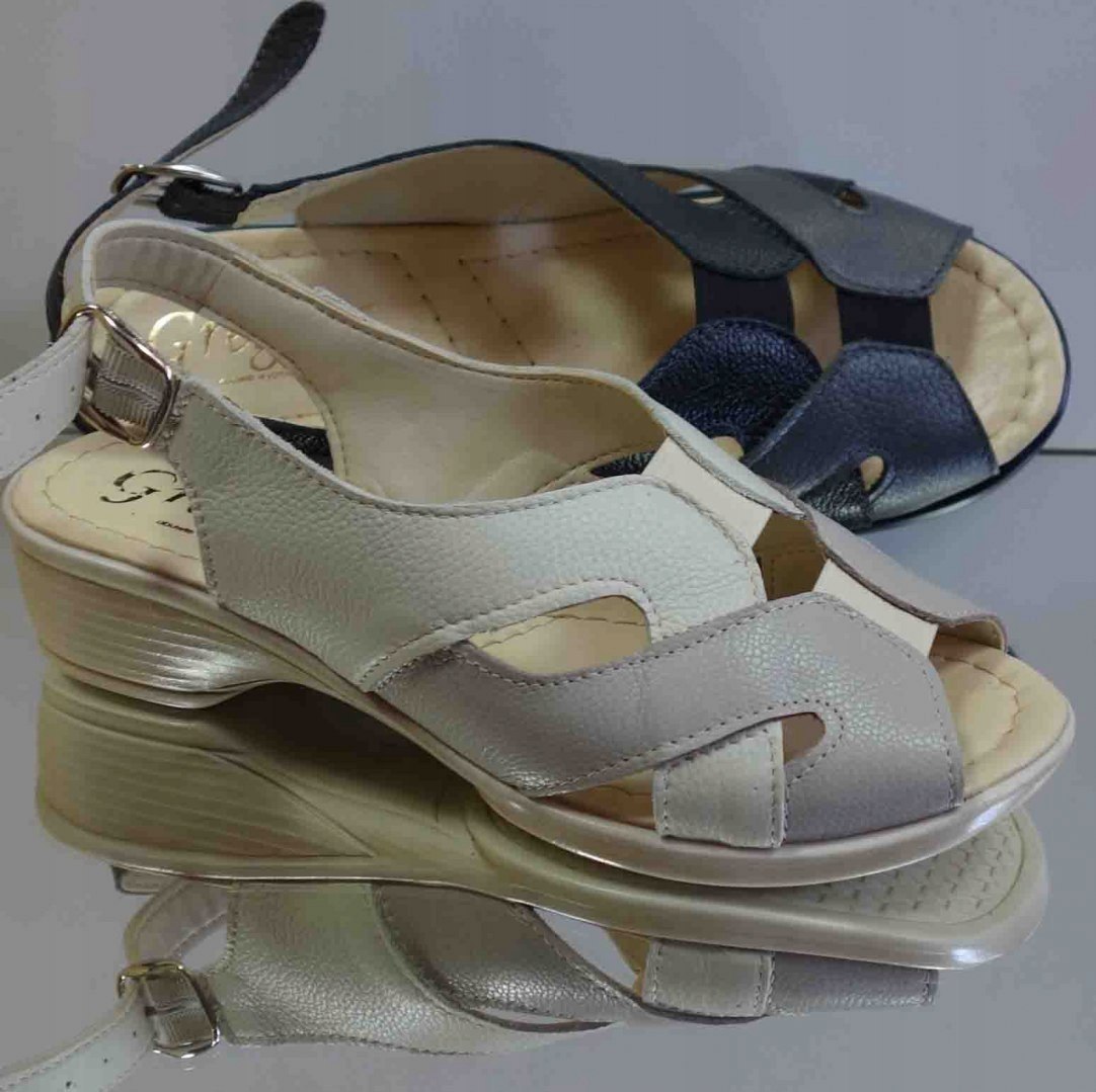 

Skóra sandał Tęgość H Szerokie 39