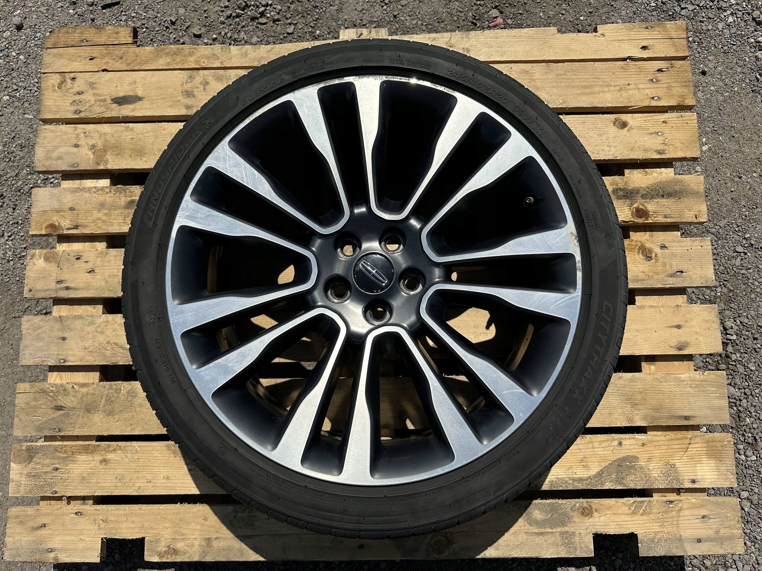 disc wheel 245/40RZ20 20X8.5J Lincoln Continental 2017+