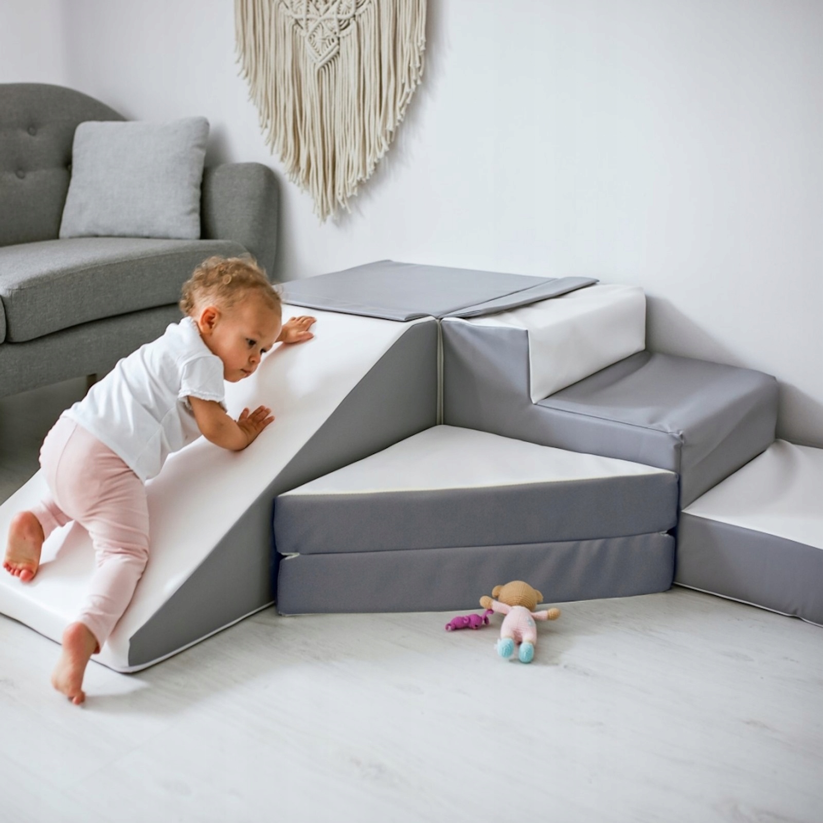 VELINDA POLSKI ZESTAW 4 DUŻYCH KLOCKÓW PIANKOWYCH DO ŻŁOBKÓW PRZEDSZKOLI Marka bez marki