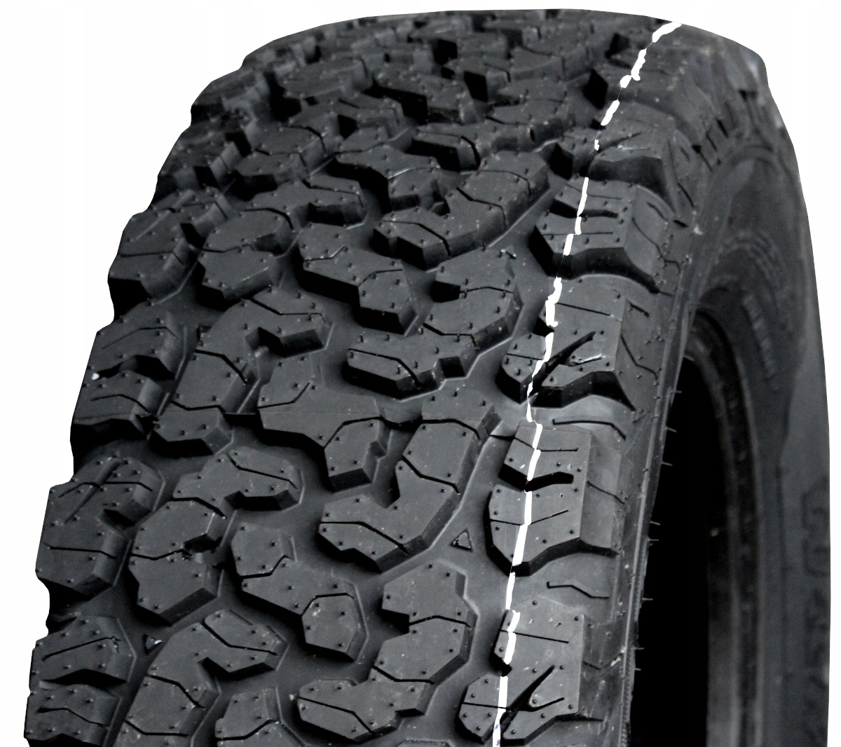 4x 245/70R16 OPONY TERENOWE CAŁOROCZNE A/T 4x4