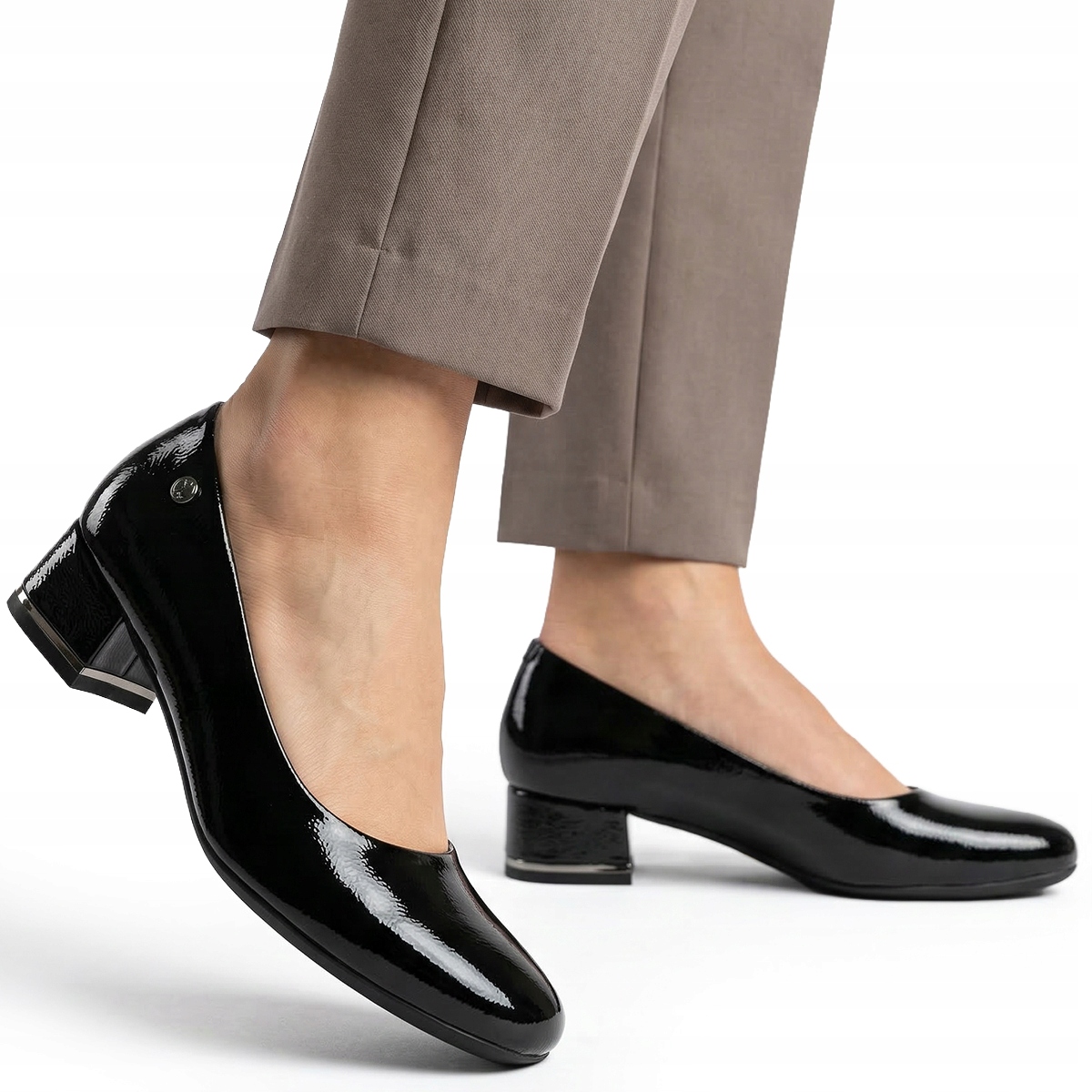 Boty vč. Kůže klasické lakované Širší pohodlné Wojtyłko 36