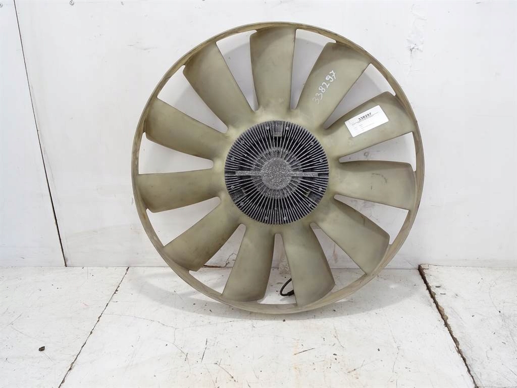 WENTYLATOR CHŁODNICY MAN TGX TGX18.440 EURO5 XL