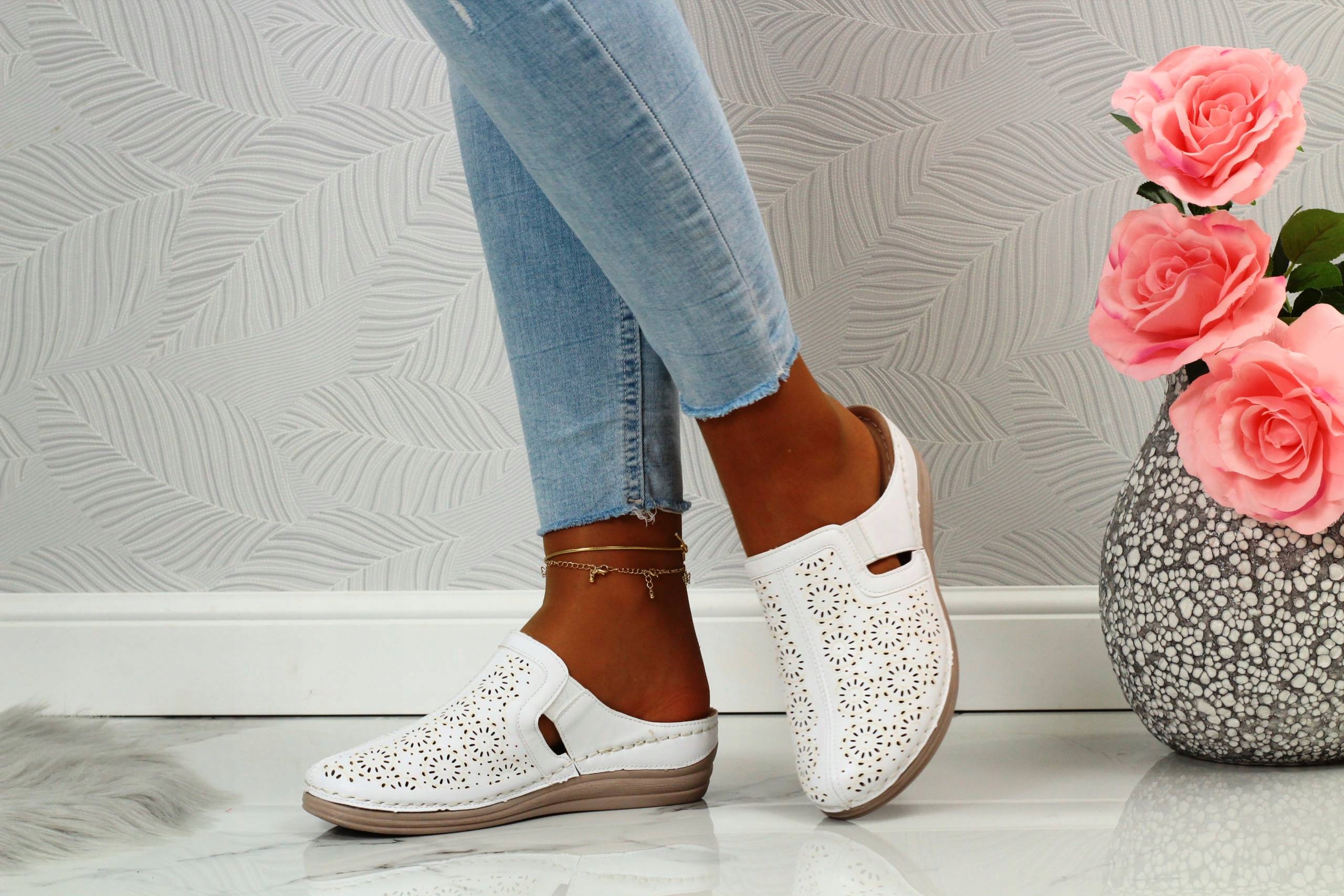 DAMSKIE KLAPKI SZYTE PROFILOWANE LEKKIE WYGODNE Rozmiar 36