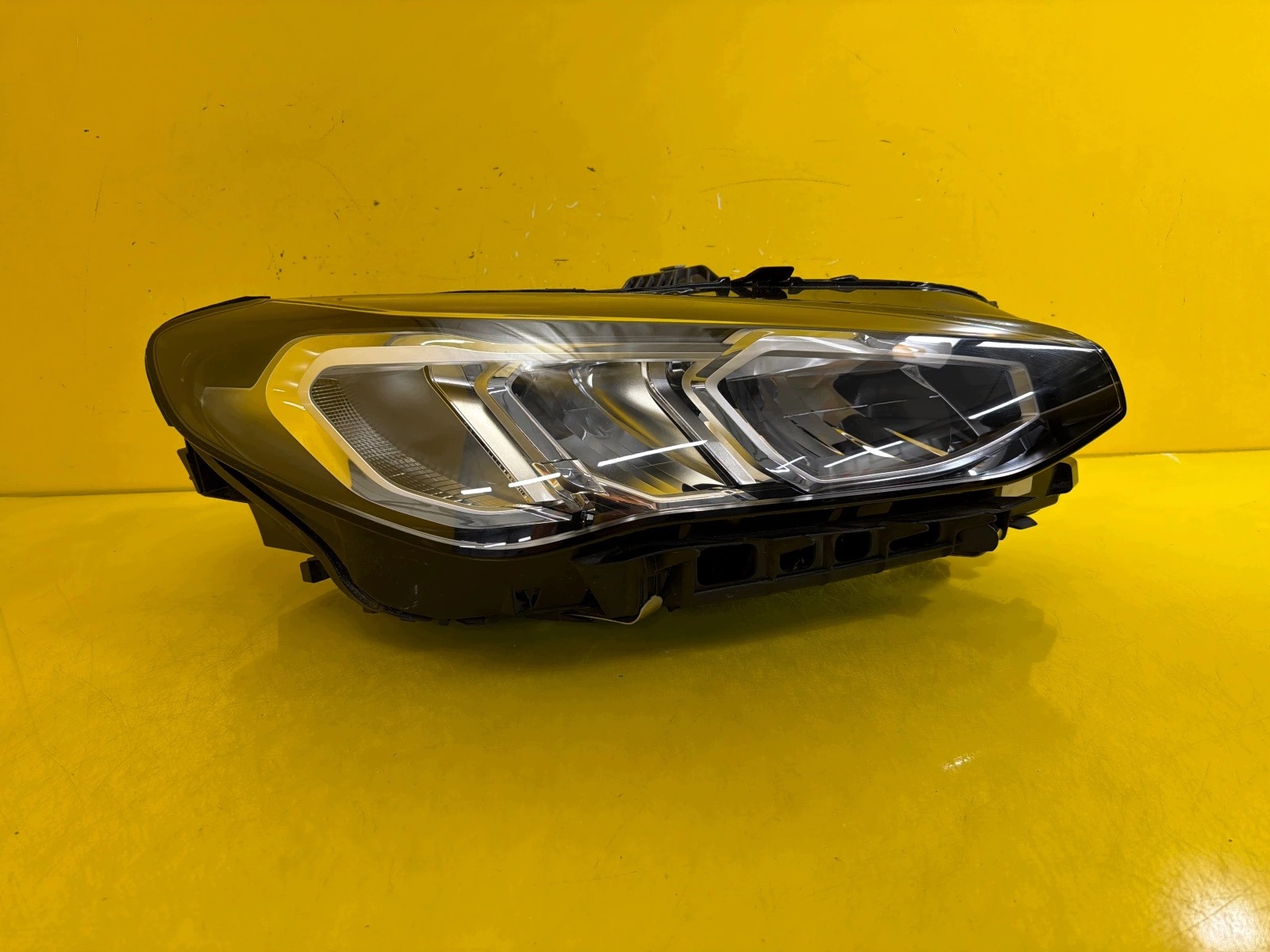 light right BMW 2 U06 2021- Full Led 5A42244-09