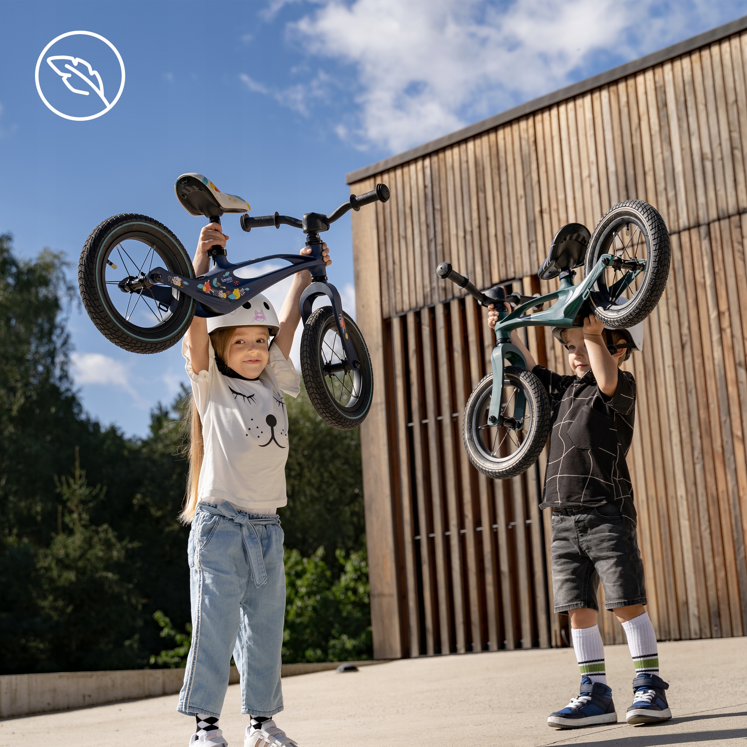 Rowerek biegowy MAGNEZOWY Lionelo Bart AIR 12'' Waga 3.8 kg