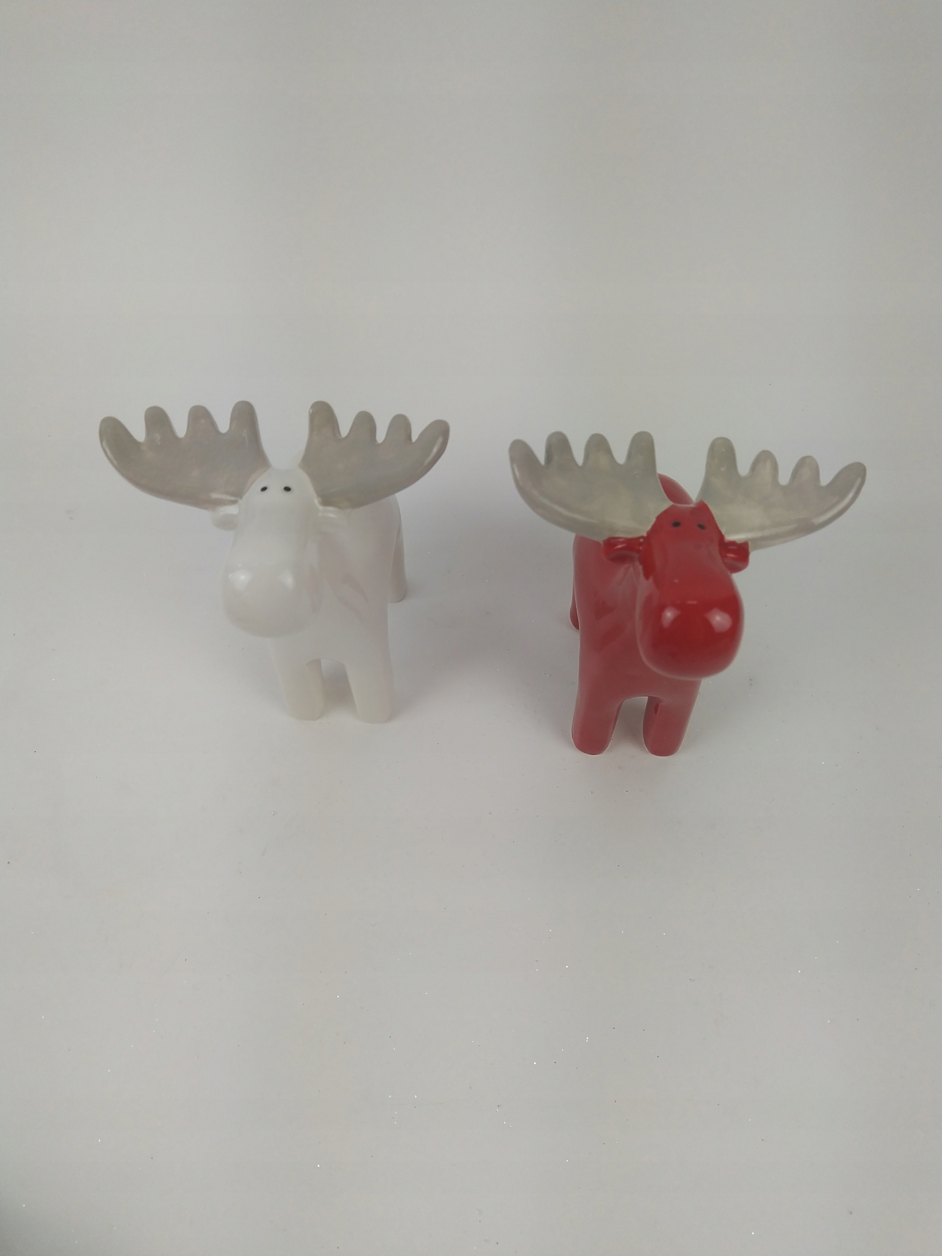 

Figurka Renifer ceramiczna 18 cm 2