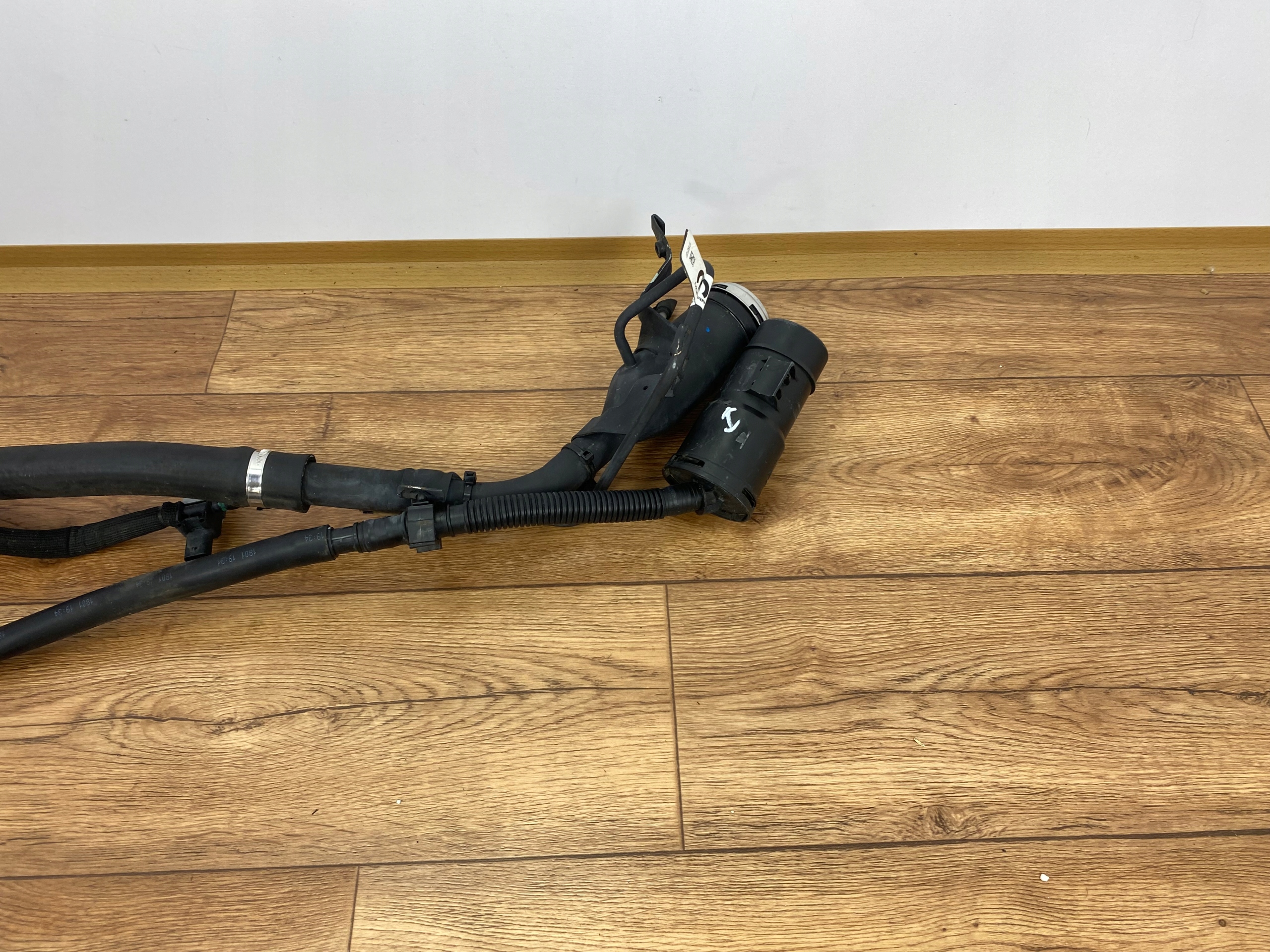 Tankklappe FILTER rohr Schlauch Dodge Ram 1500 2019+ USA