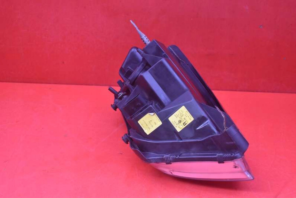 REFLEKTOR right light front XENON EU 7M3941018 SEAT ALHAMBRA 1 and LIFT 00-10