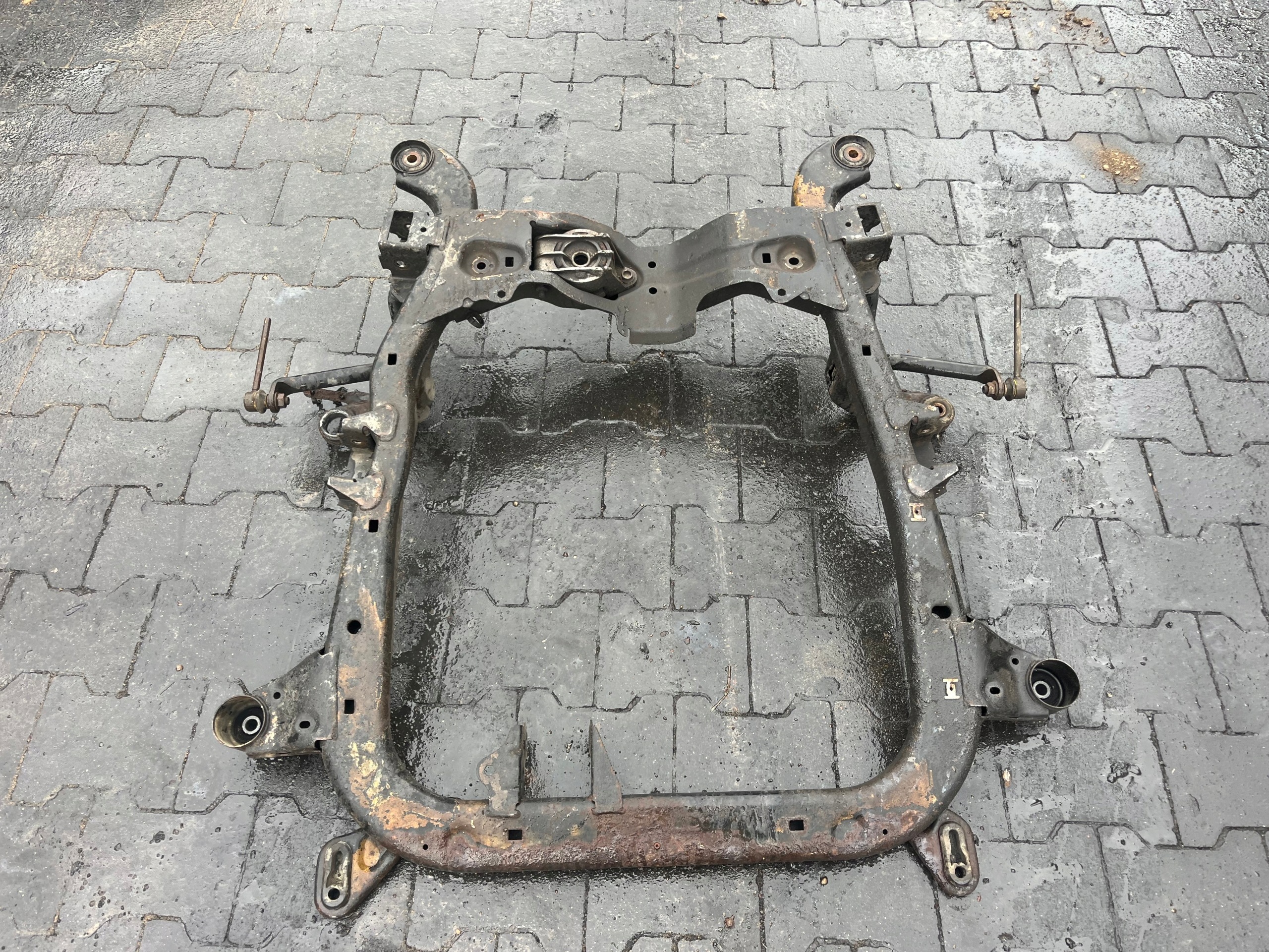 nápravnice TRAWERS OPEL ZAFIRA B