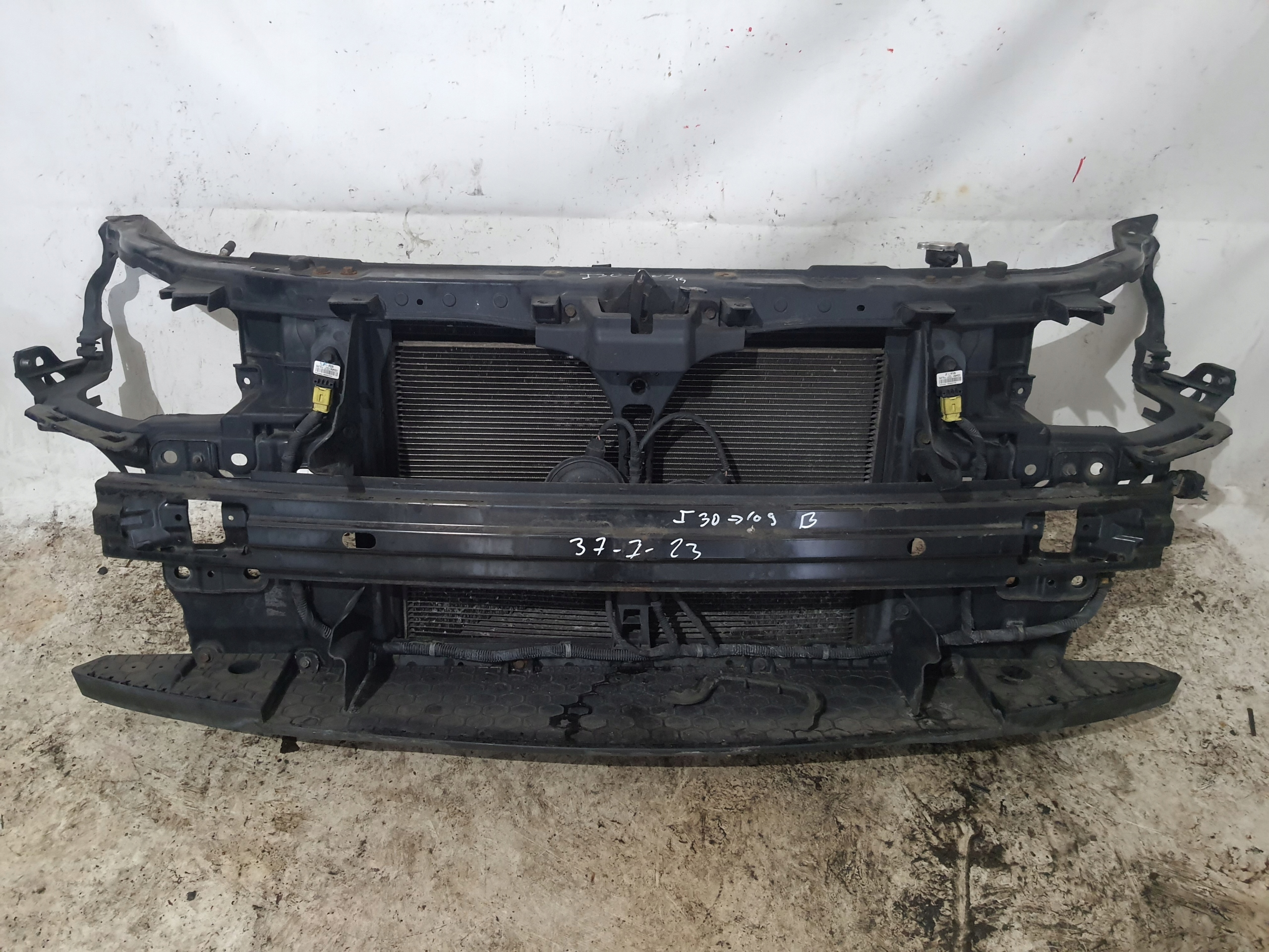 HYUNDAI I30 06-09 support panel for radiators petrol