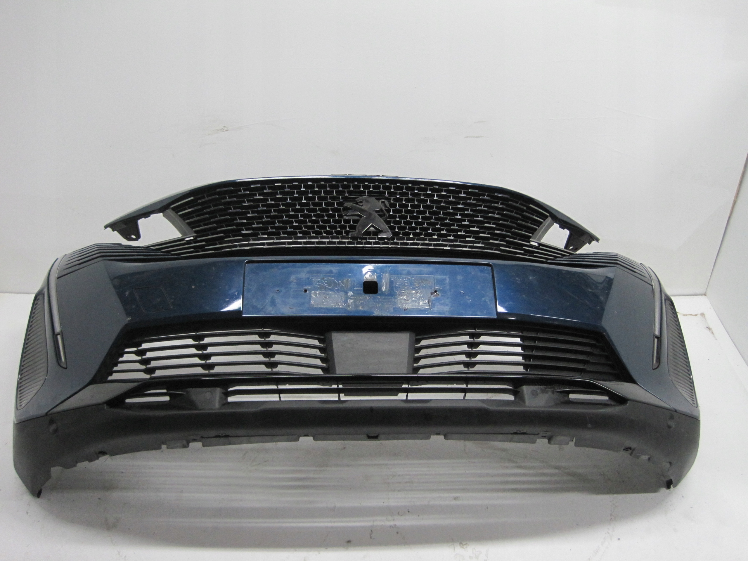 bumper front PEUGEOT 3008 GT LIFT 6 PDC BLACK EDITION front