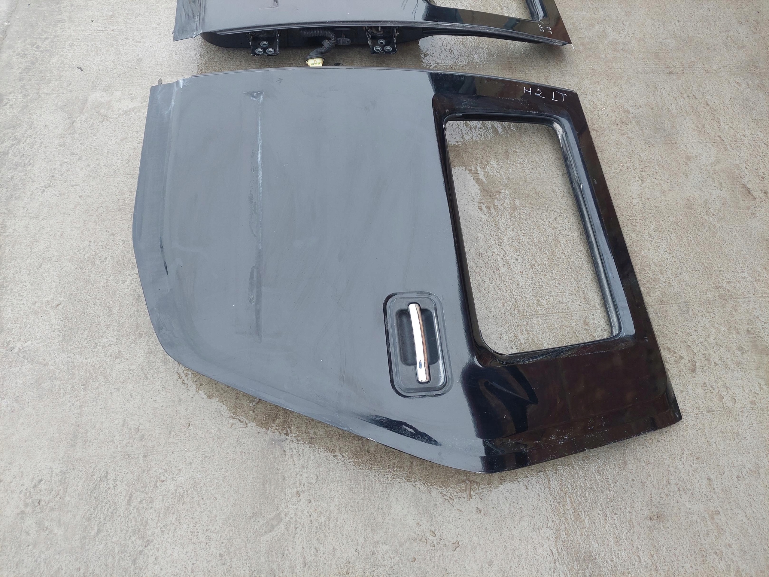 door rear part left right rear. left right complete HUMMER H2