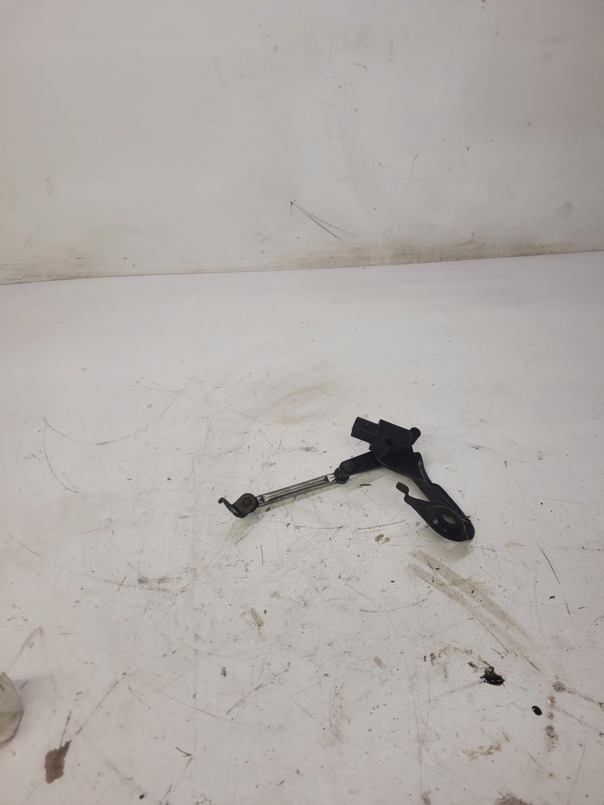 SENSOR POZIOMOWANIA LEUCHTEN AUDI Q5 8R0941309C