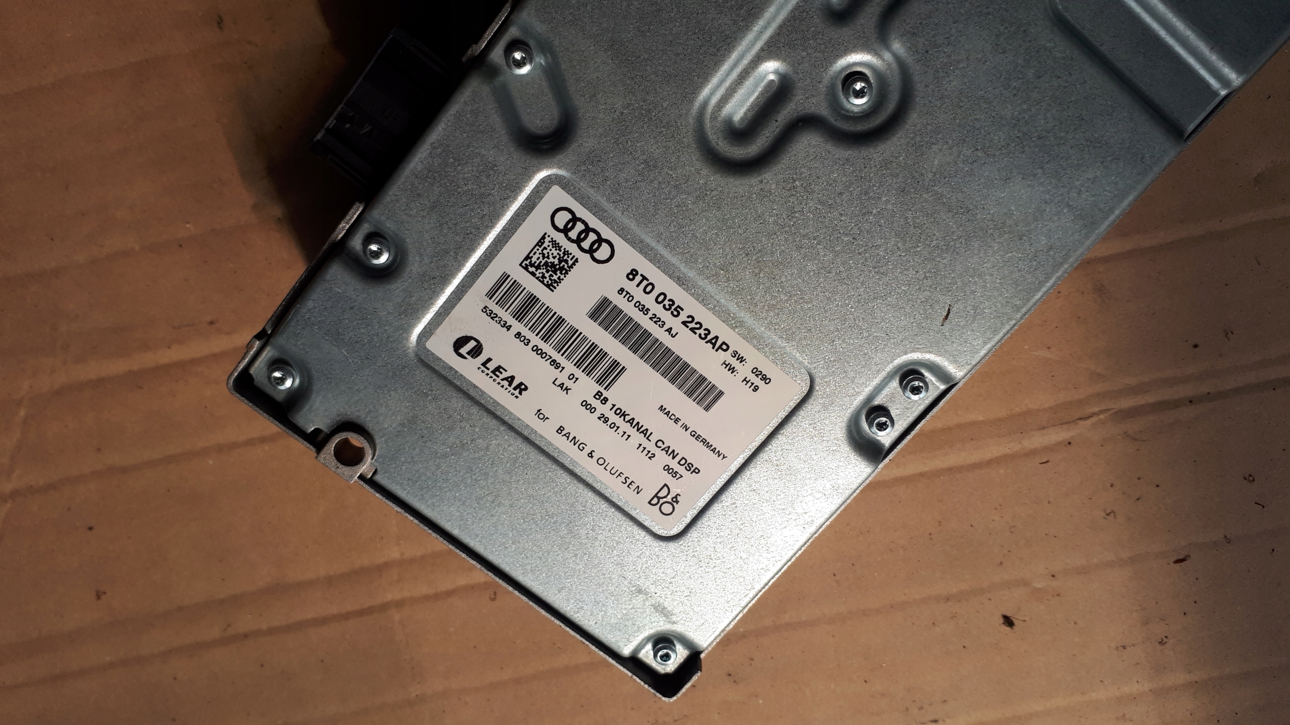 A4 B8 A5 8T amplifier bang OLUFSEN 8T0035223AP