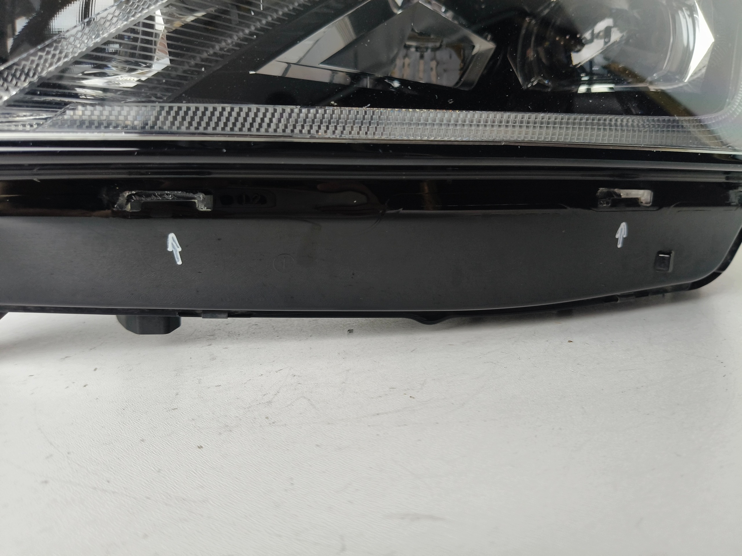 light left REFLEKTOR SKODA OCTAVIA 4 IV 5E3 20- FULL LED