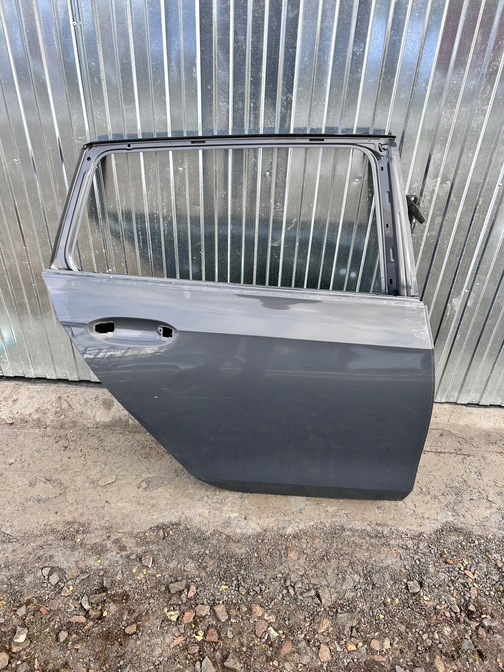 door rear. right VW GOLF VIII KOMBI nr.00