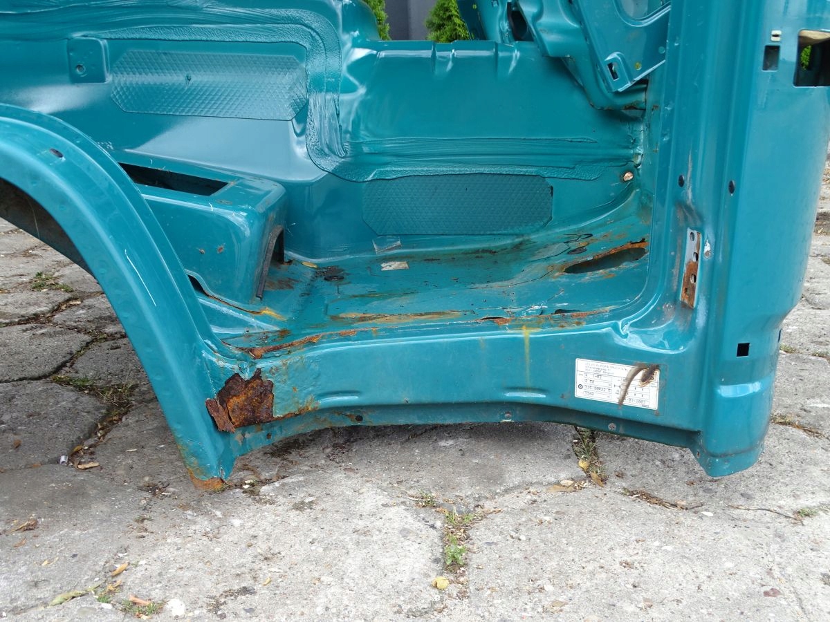 VOLVO FL6 00-06 POSZYCIE PRAWE BOK PRÓG Typ samochodu Samochody ciężarowe