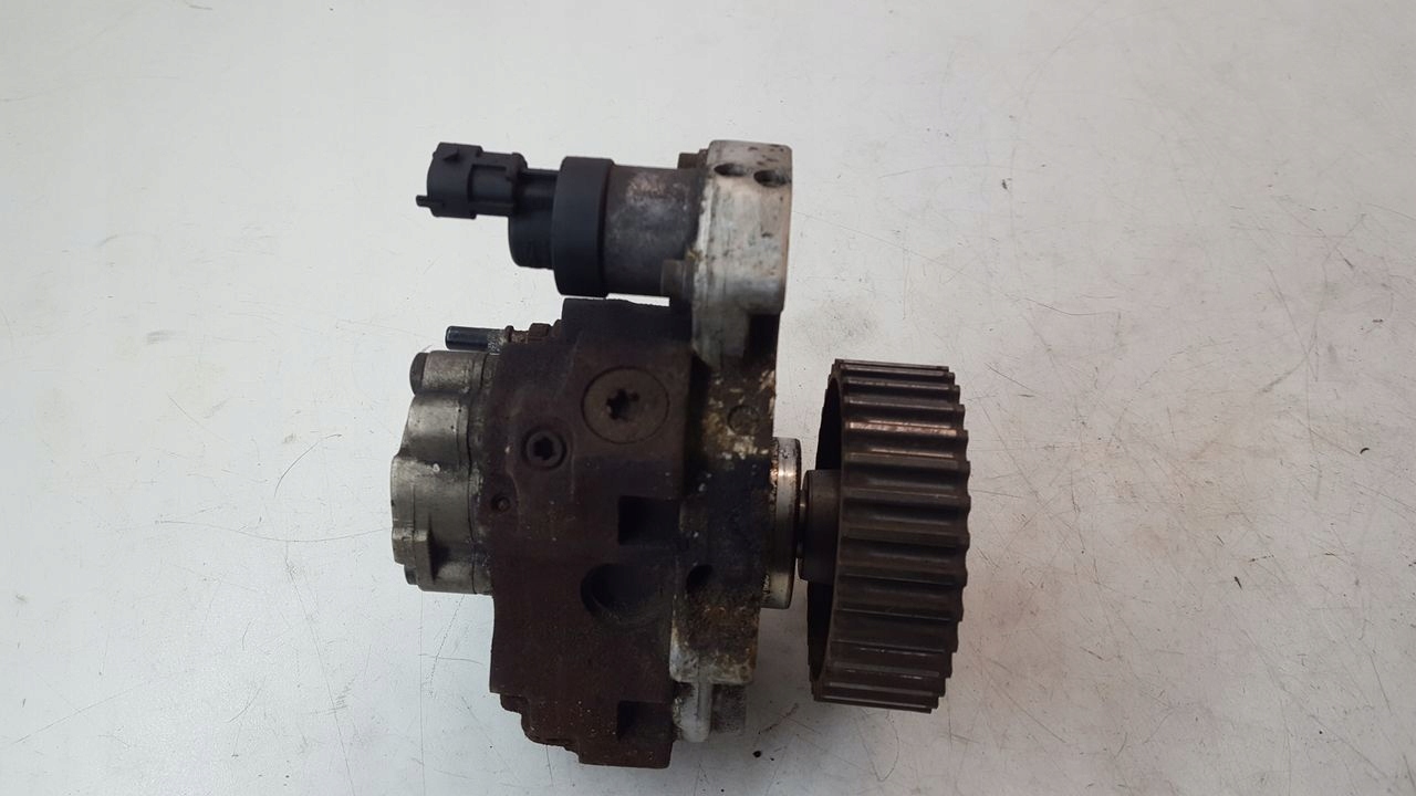 injection pump Renault Megane II 1,9 DCI
