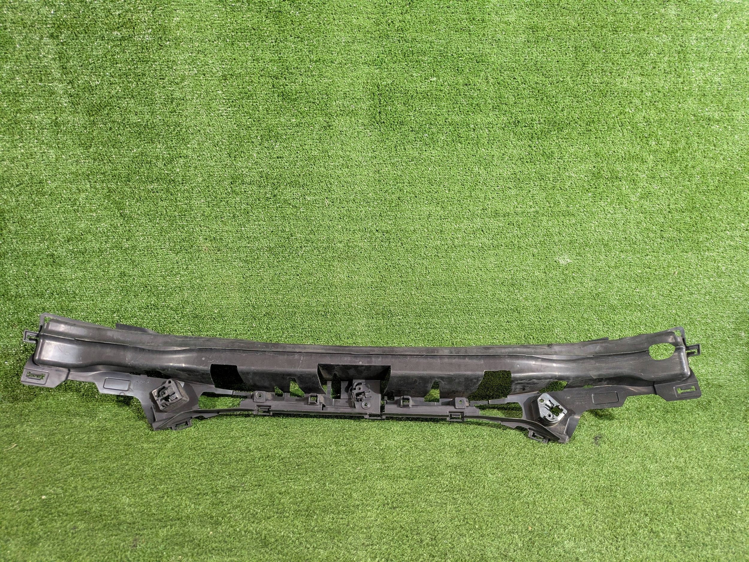 ABSORBER nárazníku předního předek VOLVO V40 12- NR.579