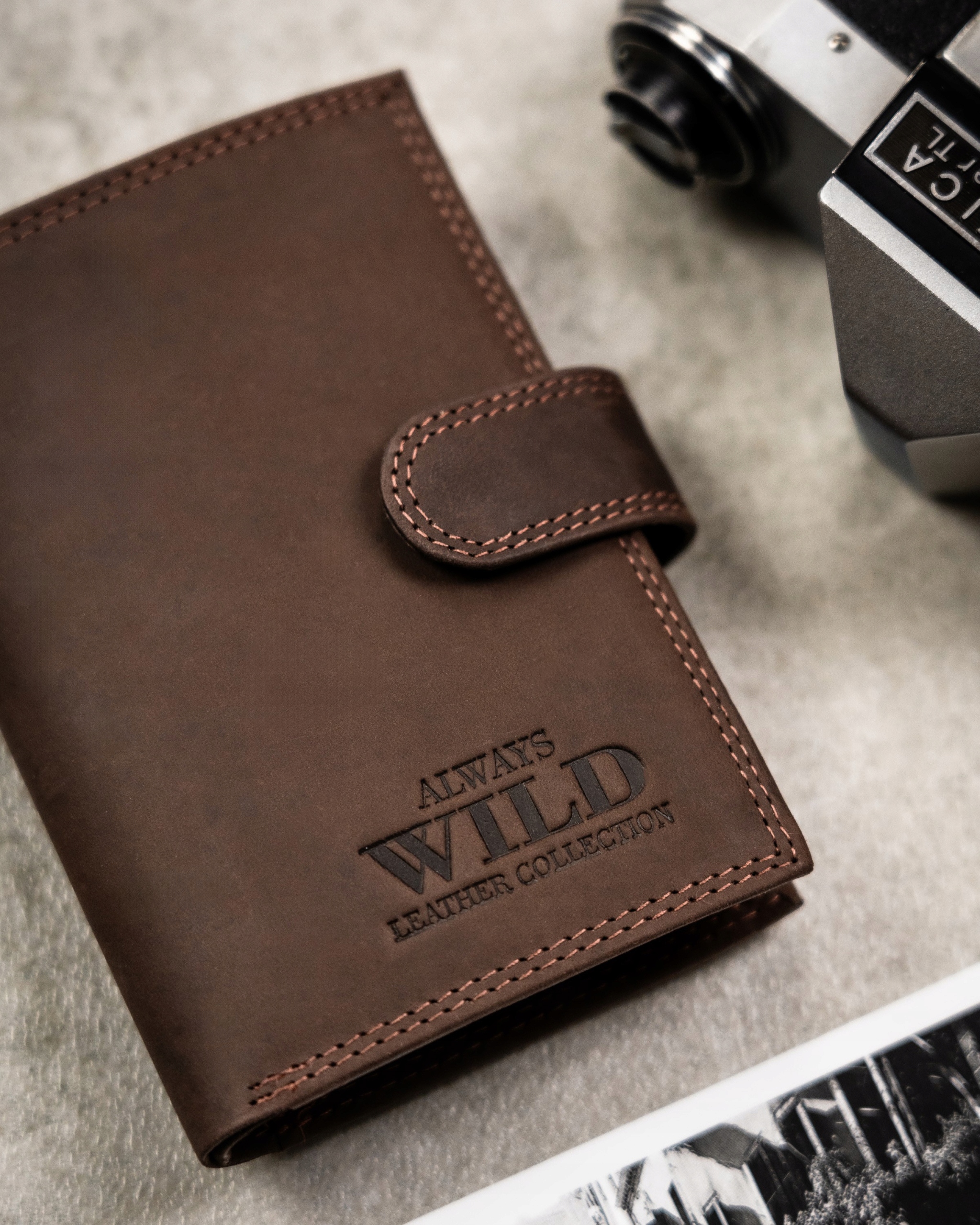 Modny portfel męski nubuk ochrona kart Always Wild Marka Always Wild
